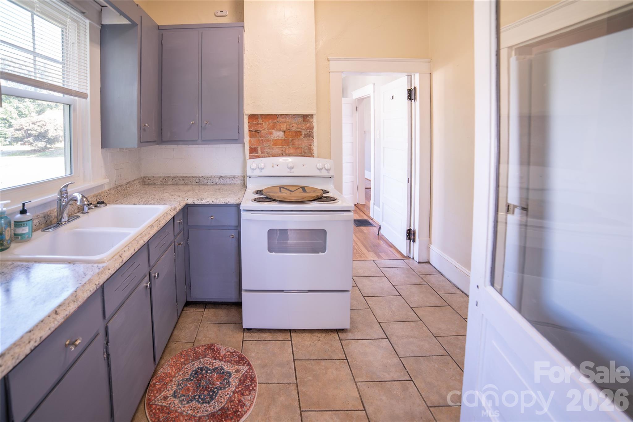 303 Bouchelle Street Property Photo 19