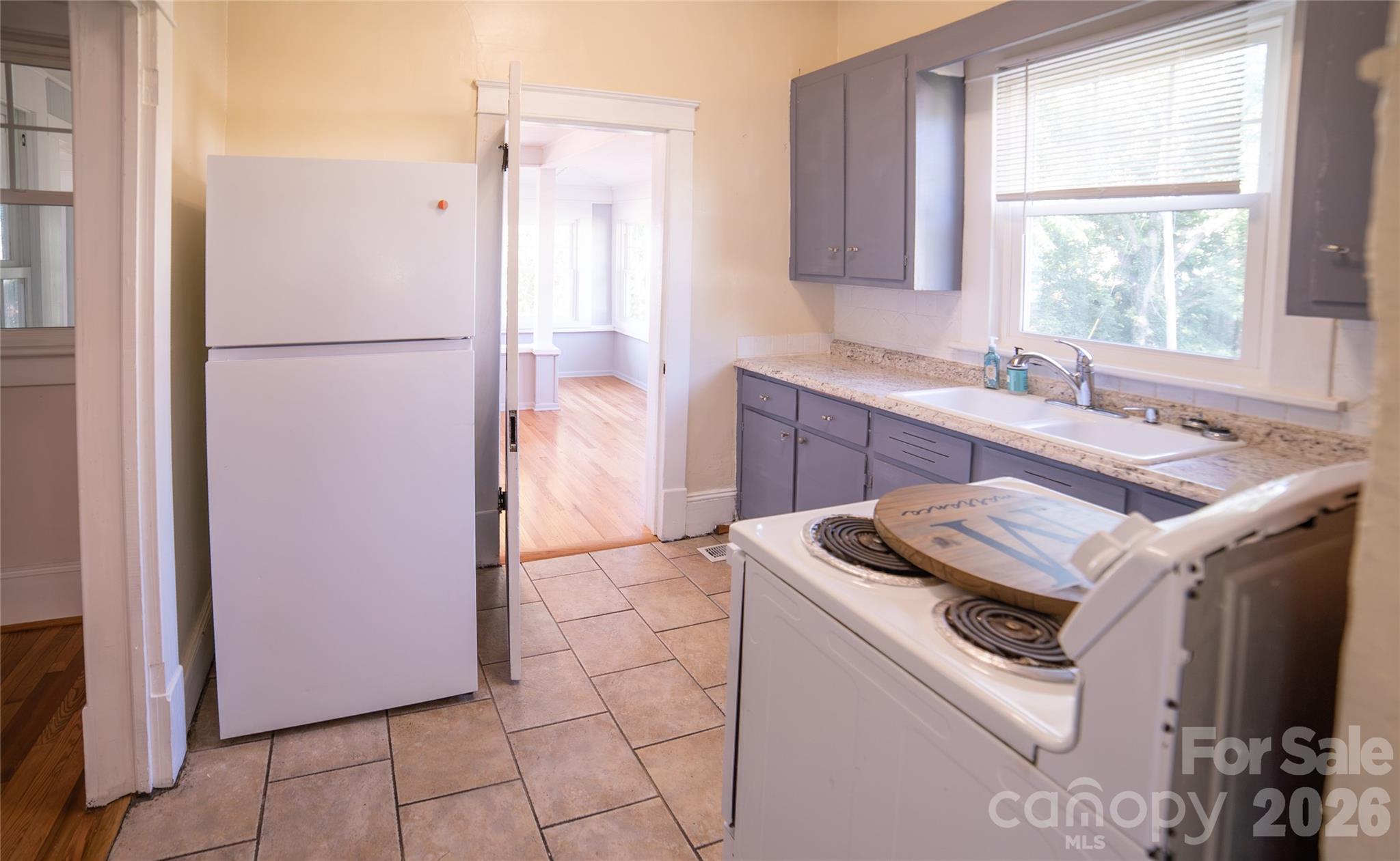 303 Bouchelle Street Property Photo 20