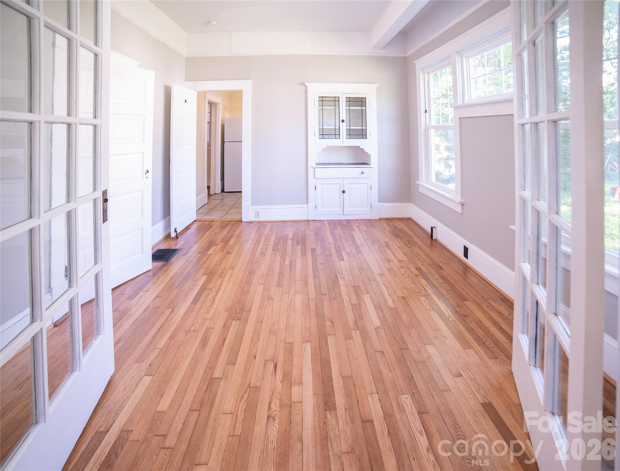 303 Bouchelle Street Property Photo 23