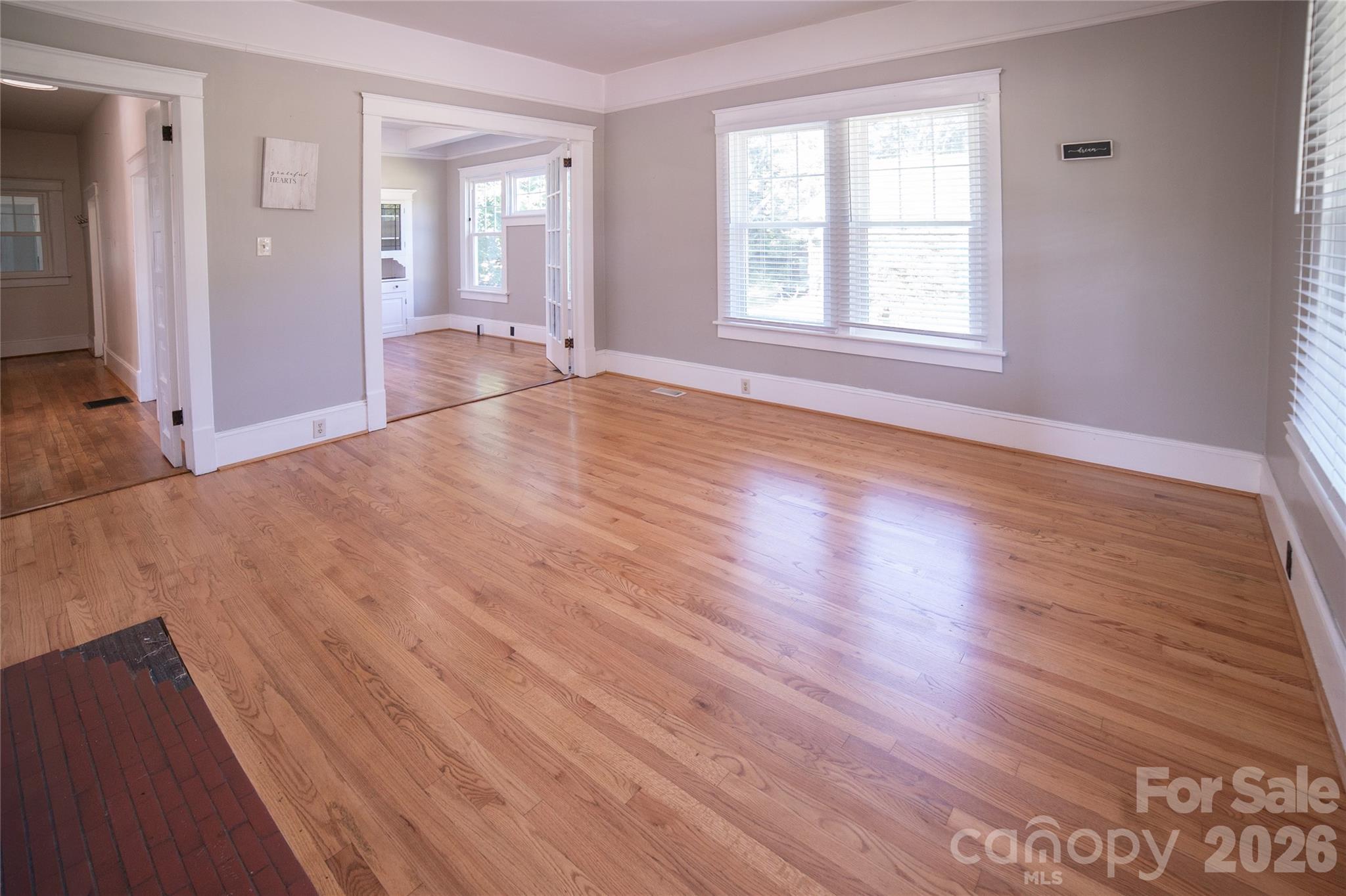 303 Bouchelle Street Property Photo 25