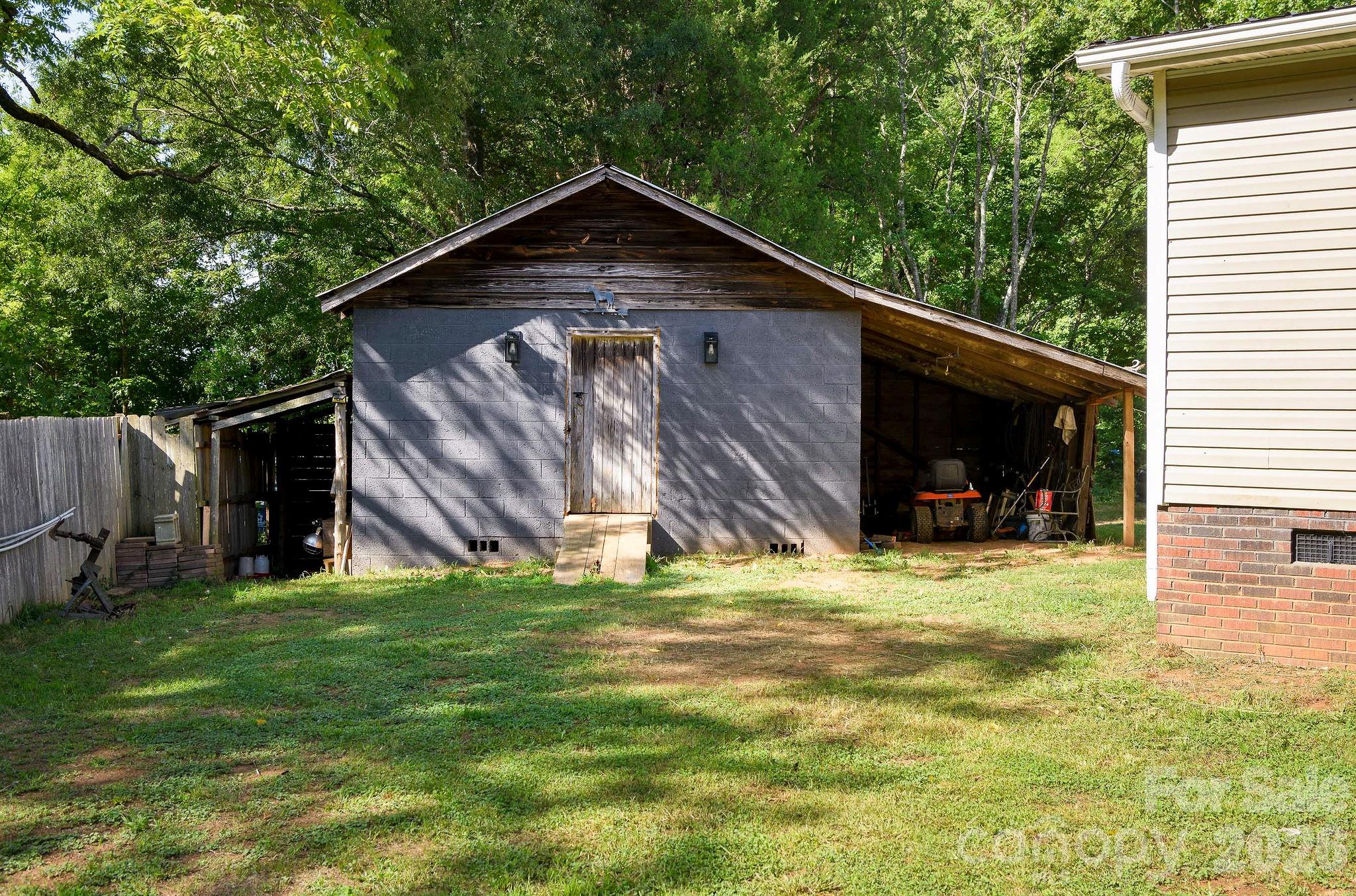 837 Joe Road Property Photo 25