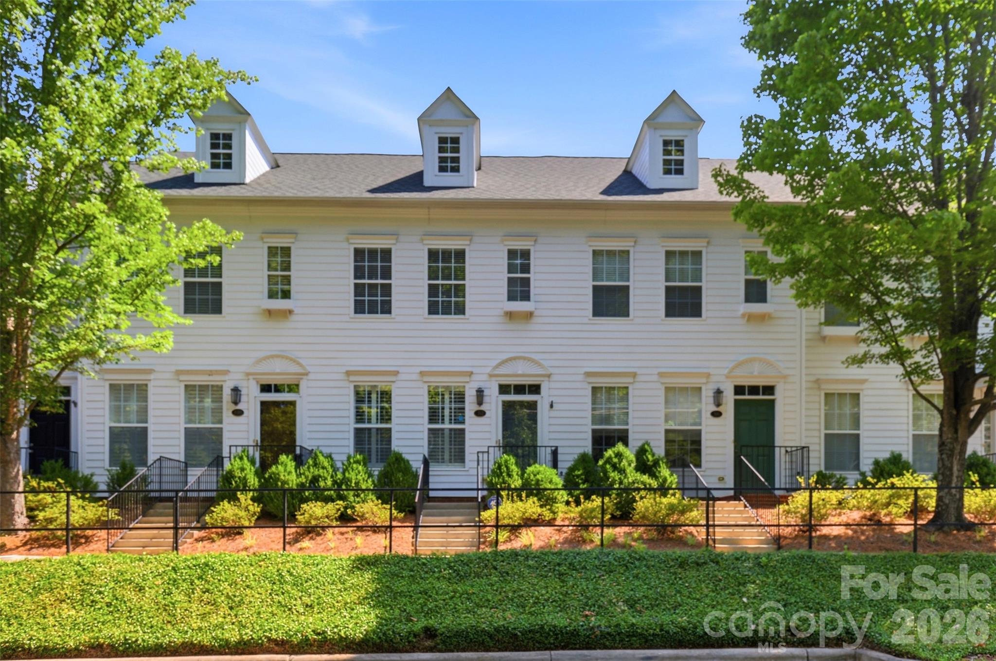312 Park Square Place