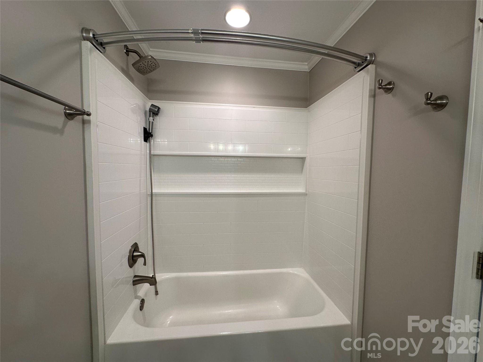 1807 Forest Hills Park Property Photo 15