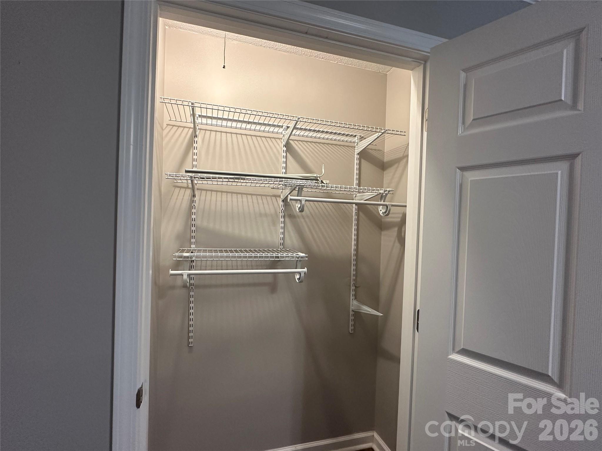 1807 Forest Hills Park Property Photo 25