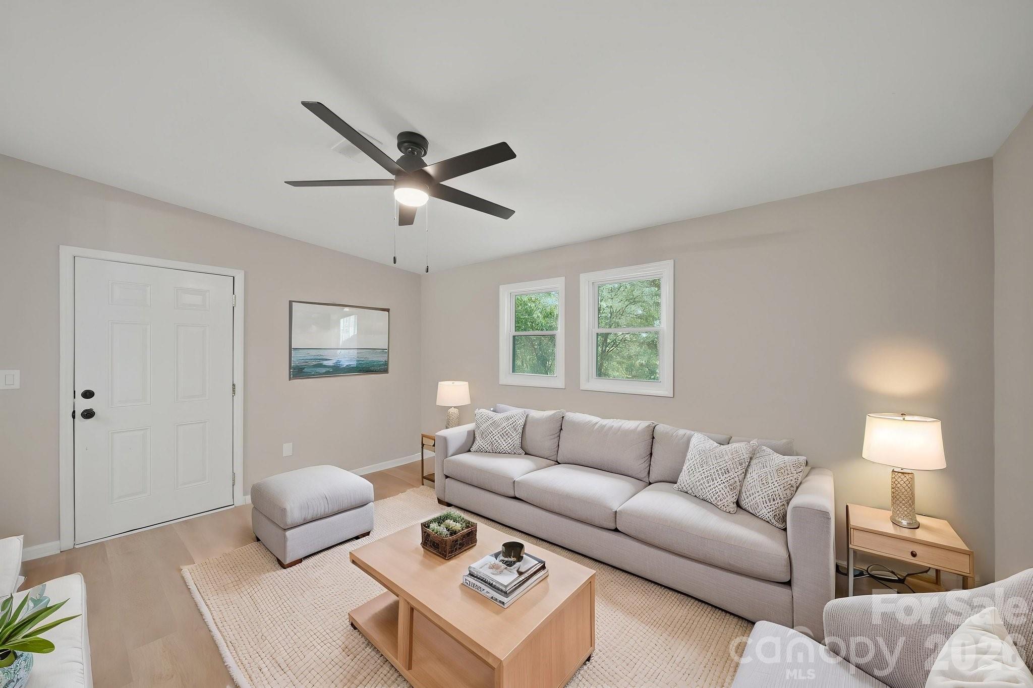 8114 Holly Hill Road Property Photo 11