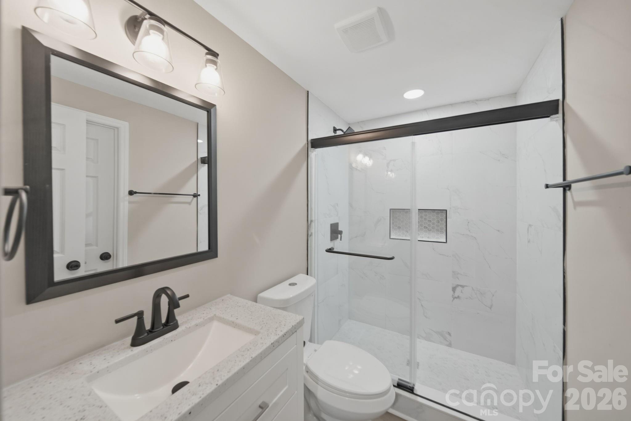 8114 Holly Hill Road Property Photo 14
