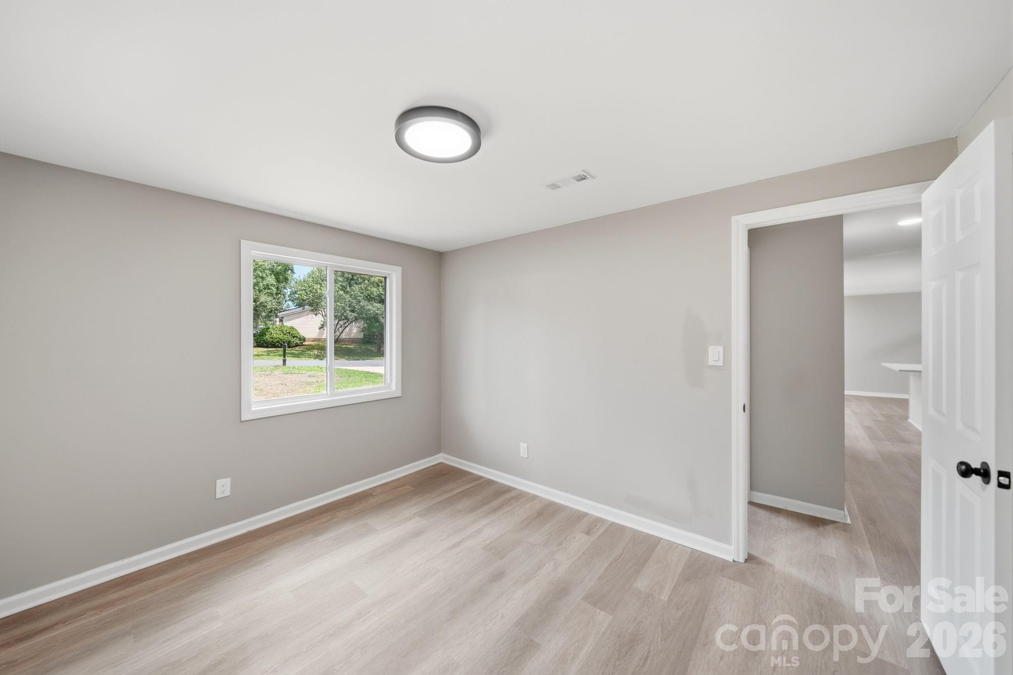 8114 Holly Hill Road Property Photo 15