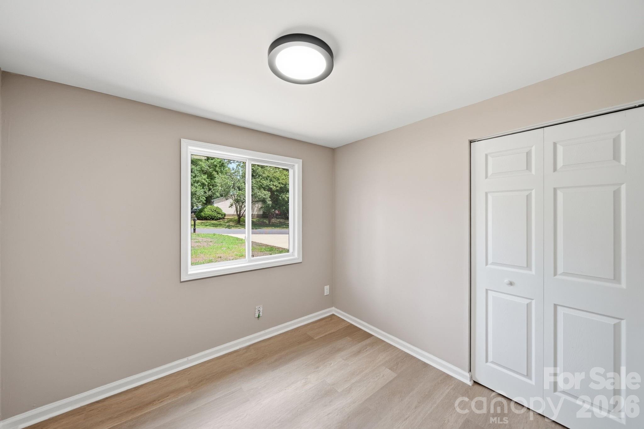 8114 Holly Hill Road Property Photo 16