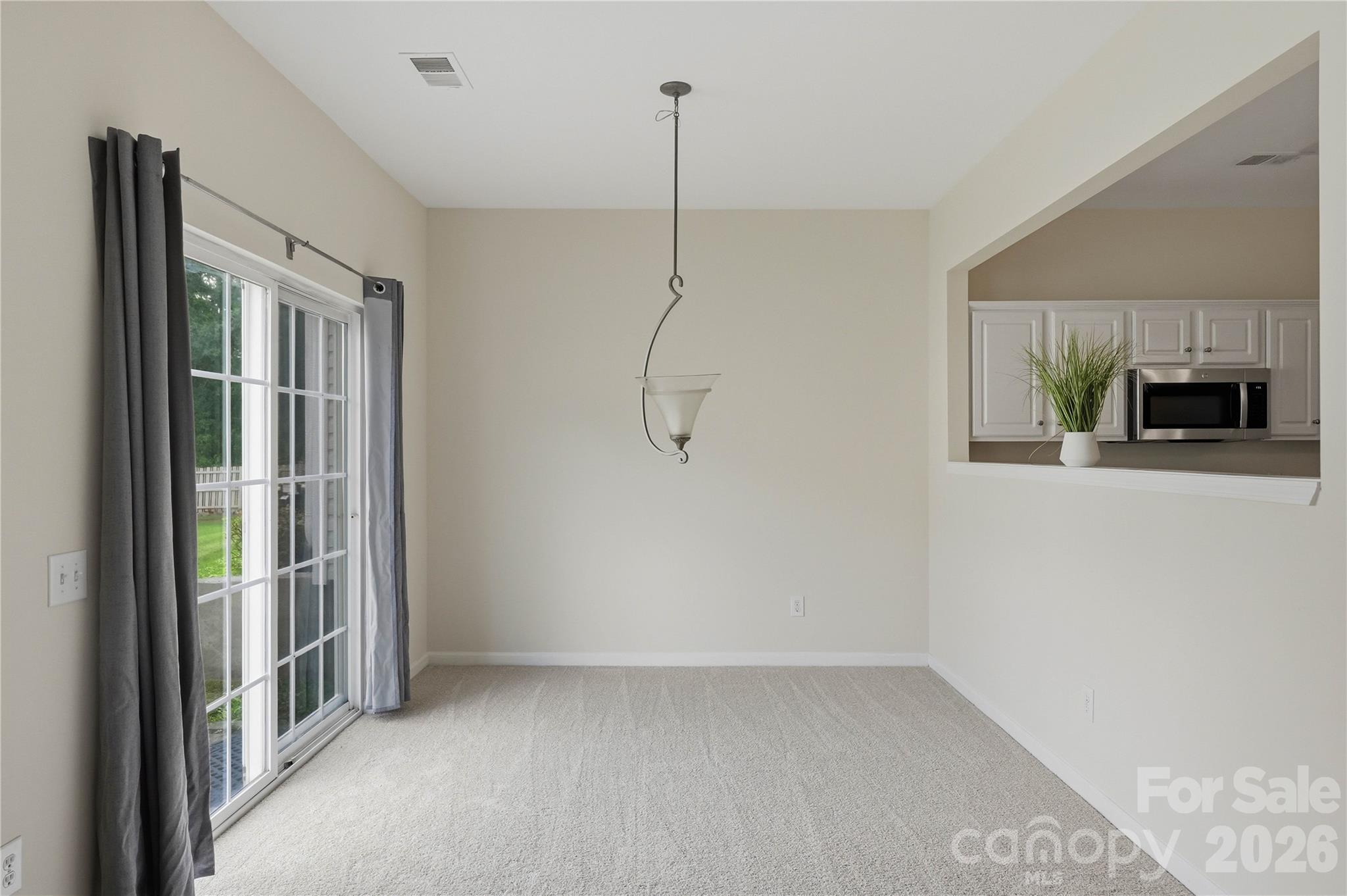 12411 Crowley Court Property Photo 12