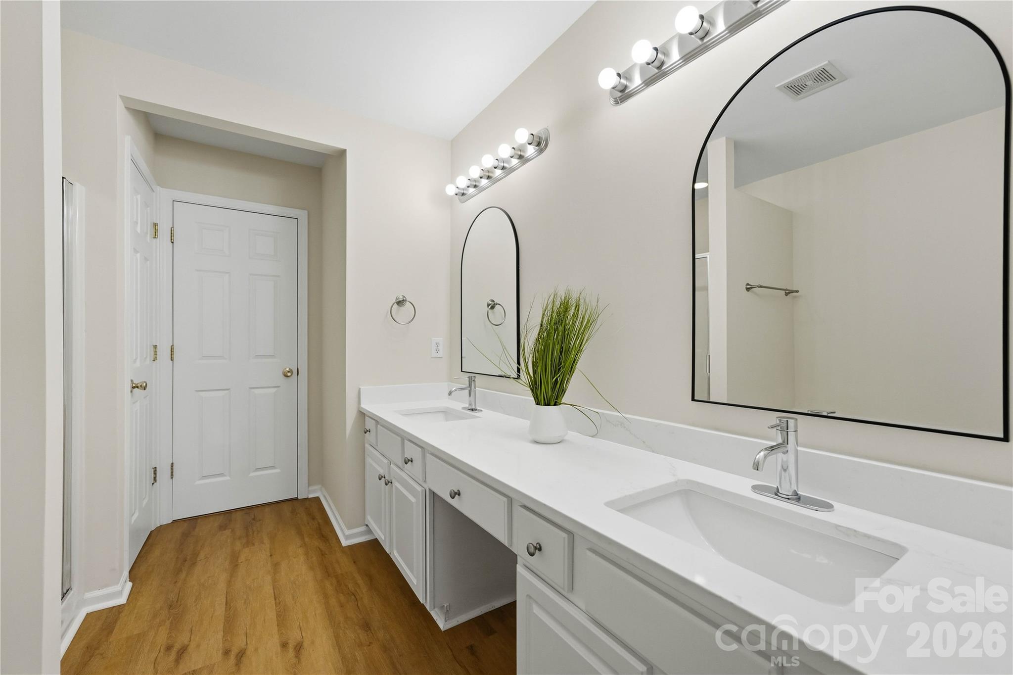 12411 Crowley Court Property Photo 18