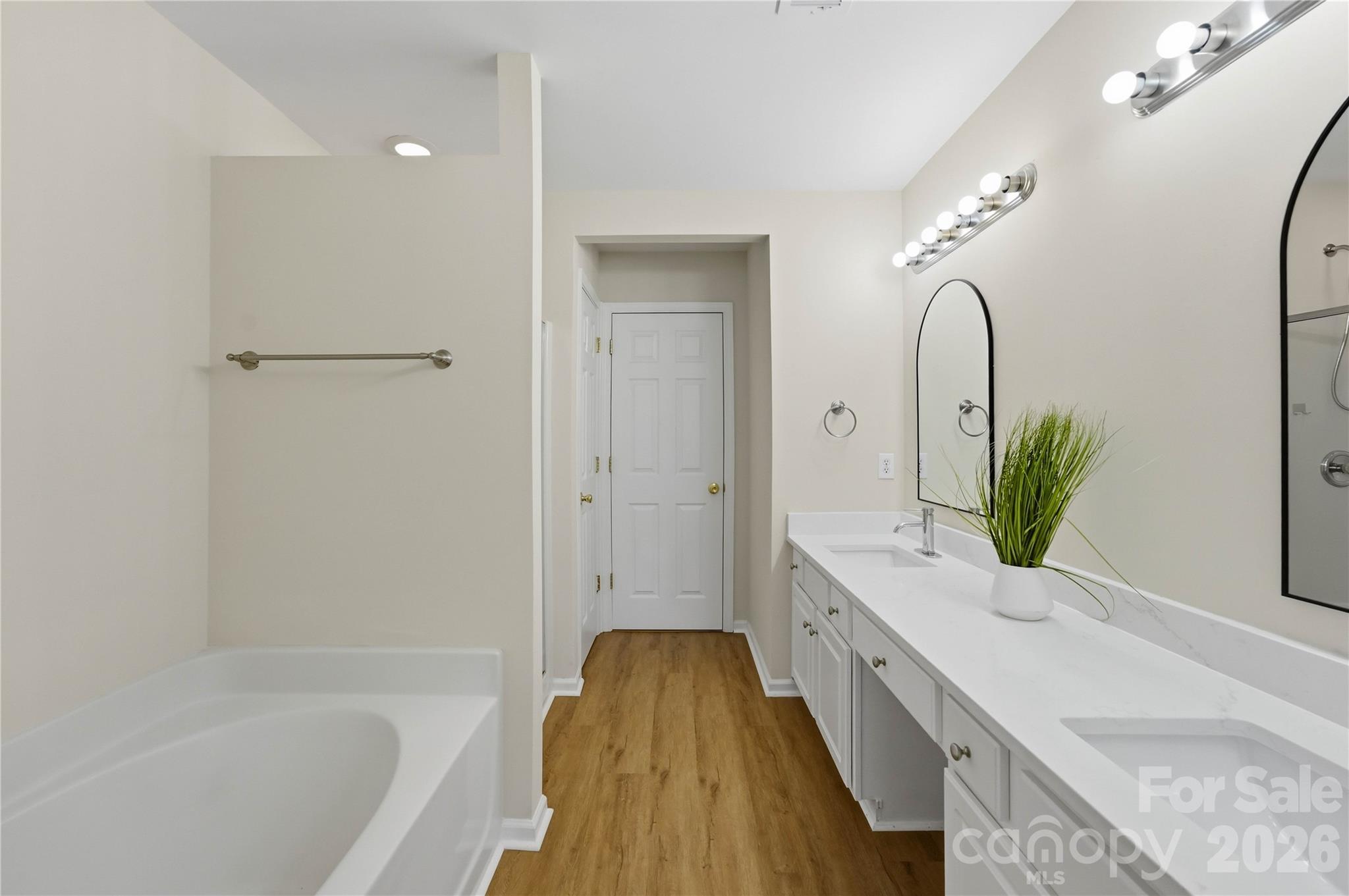 12411 Crowley Court Property Photo 19
