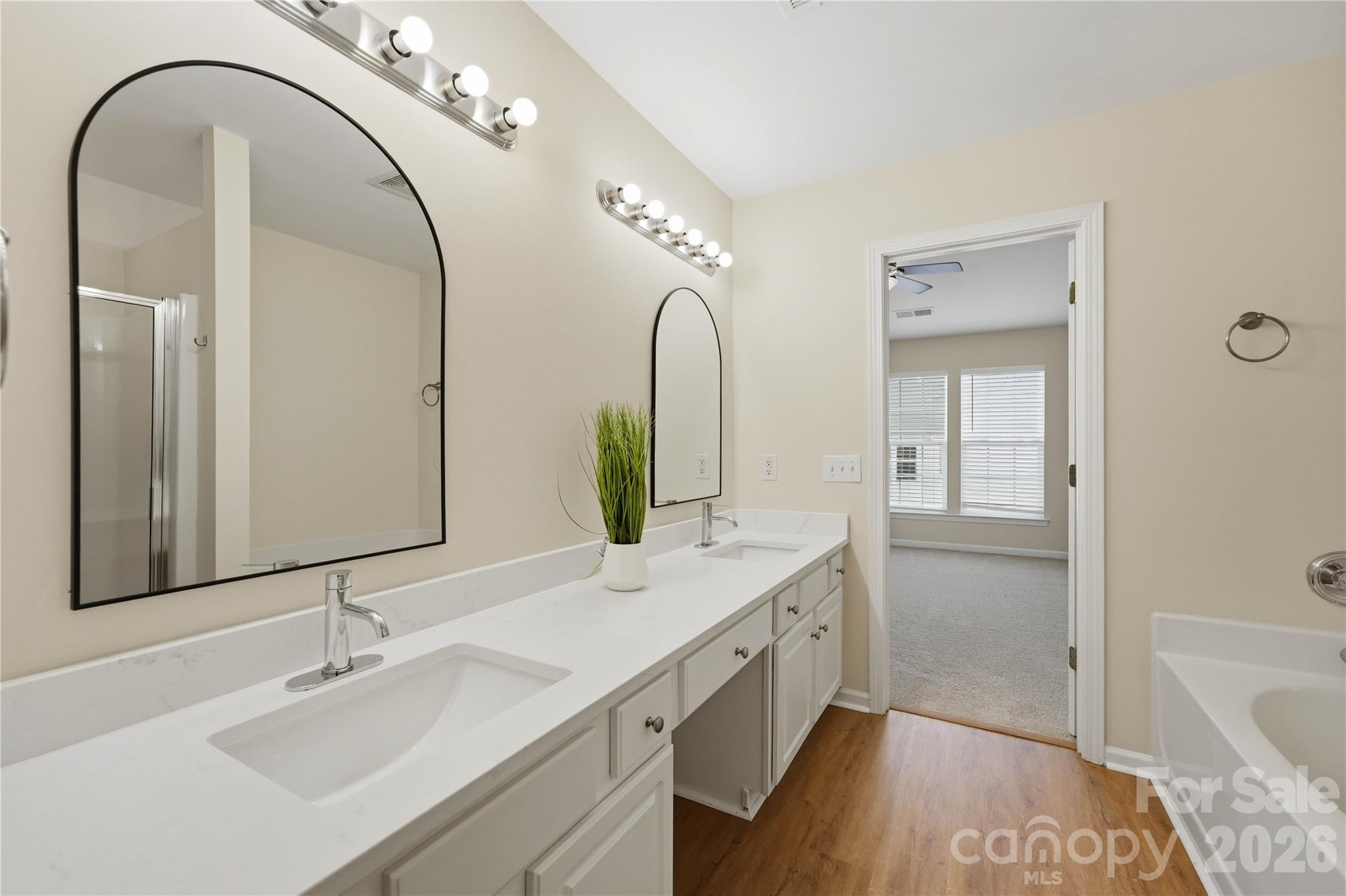 12411 Crowley Court Property Photo 21
