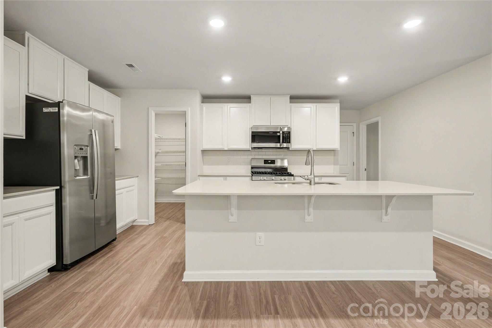 1512 Forkhorn Drive Property Photo 9
