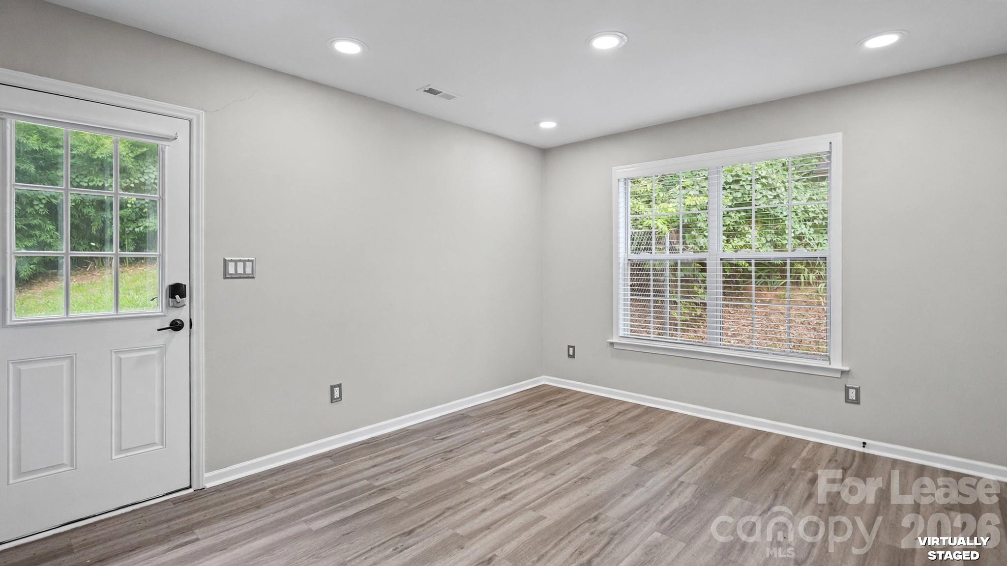3320 Whitebridge Lane Property Photo 18