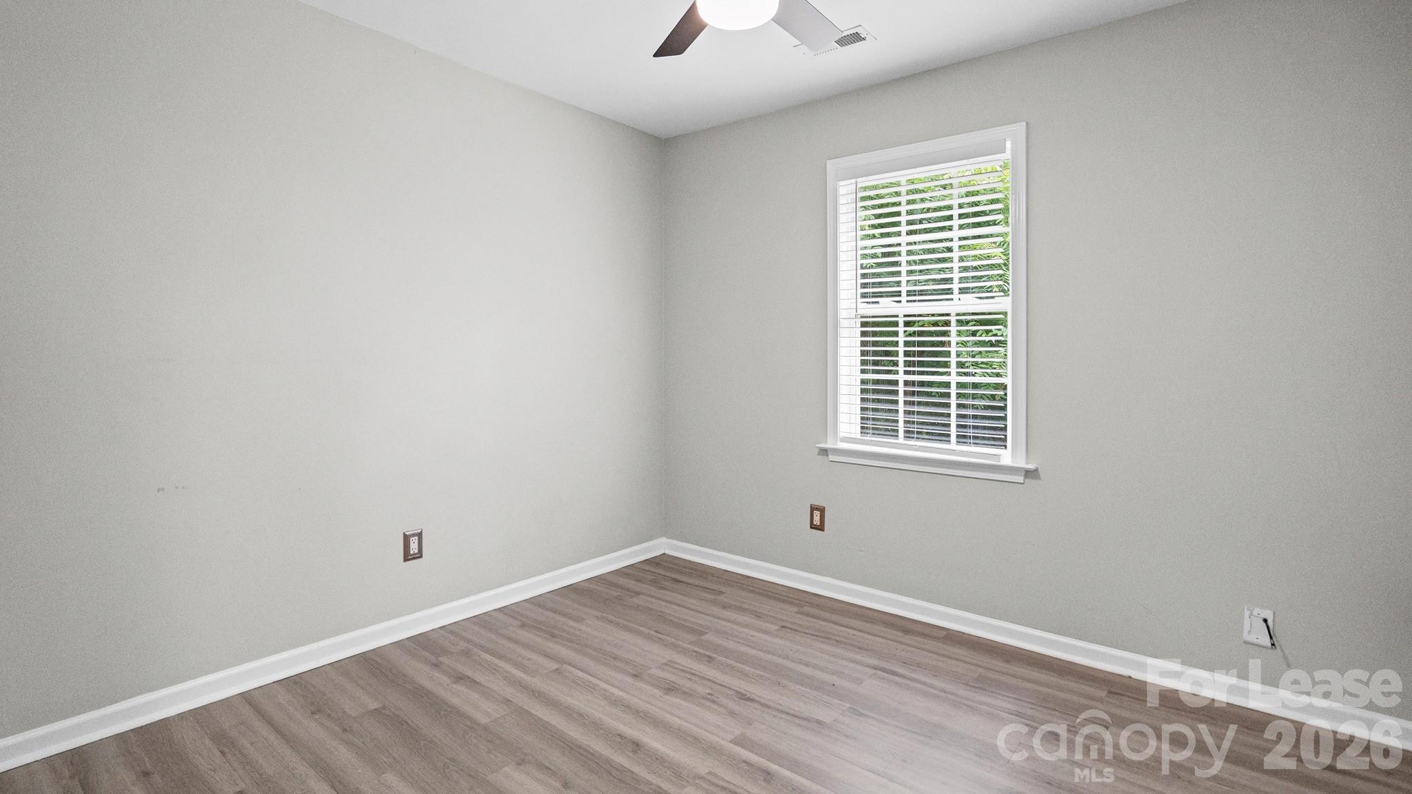 3320 Whitebridge Lane Property Photo 19