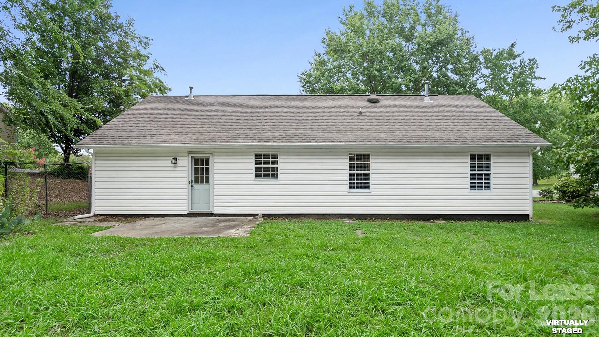 3320 Whitebridge Lane Property Photo 29