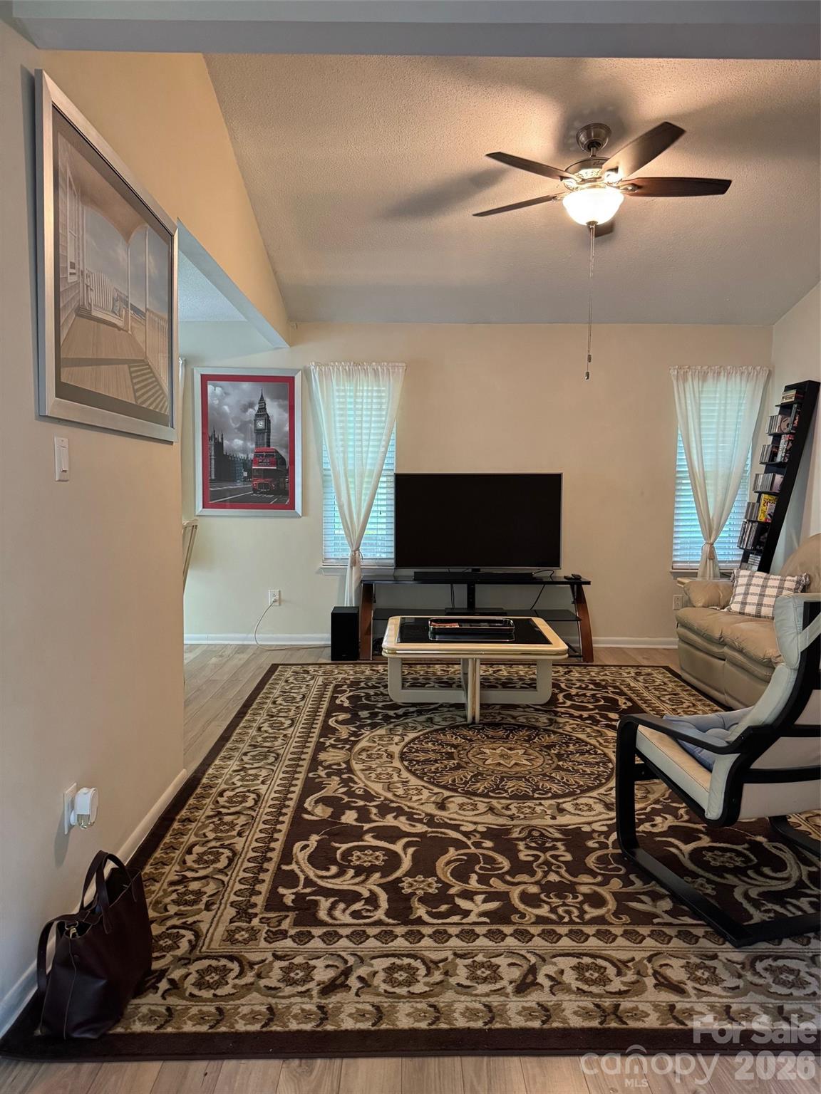 1050 Sardis Cove Drive Property Photo 5