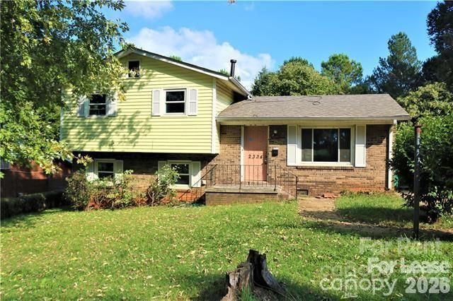 2334 Senior Drive Property Photo 1