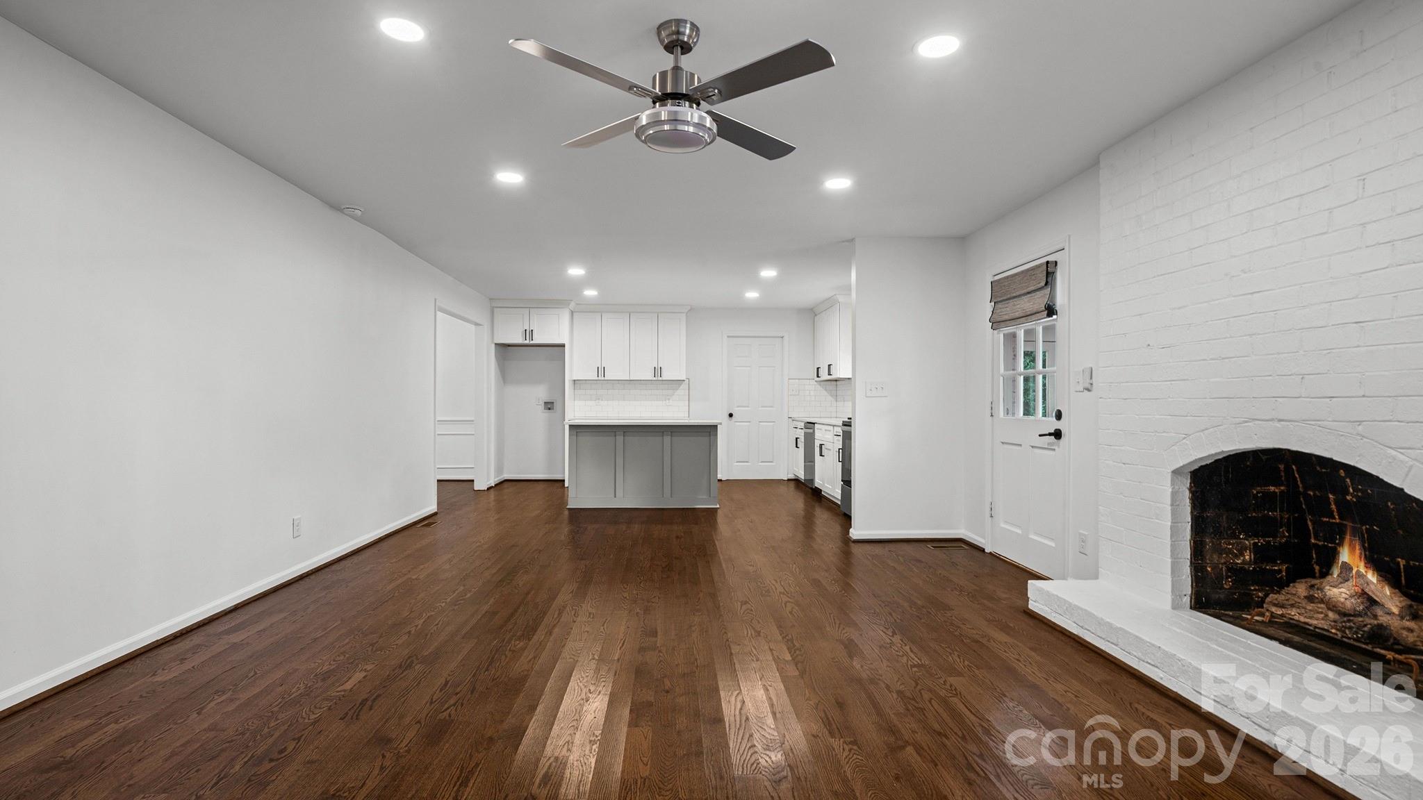 2222 Kings Drive Property Photo 16