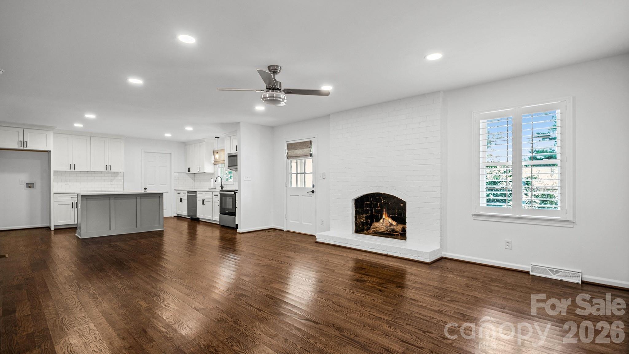2222 Kings Drive Property Photo 19