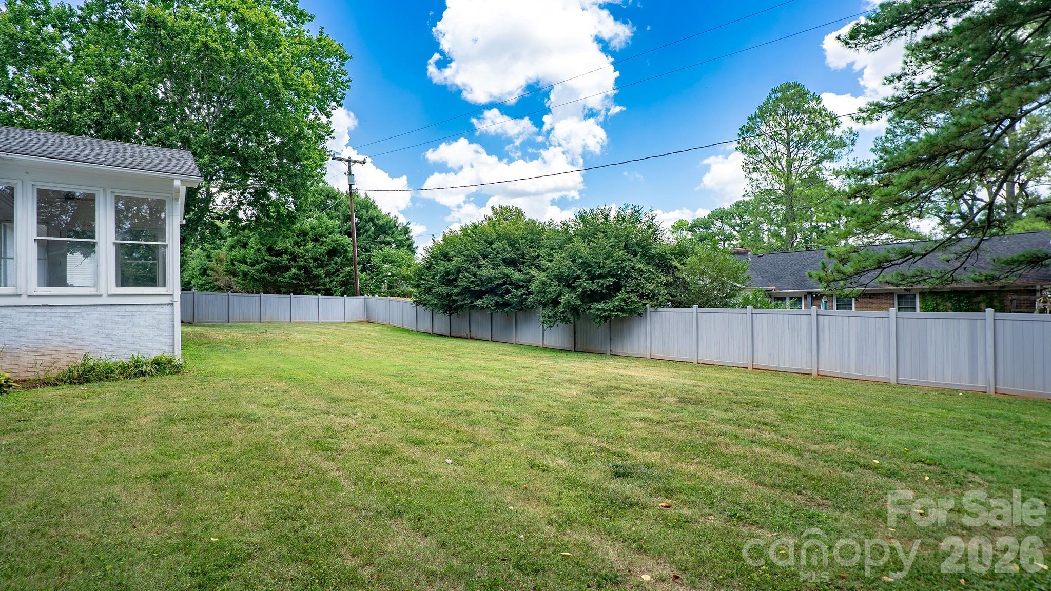 2222 Kings Drive Property Photo 31
