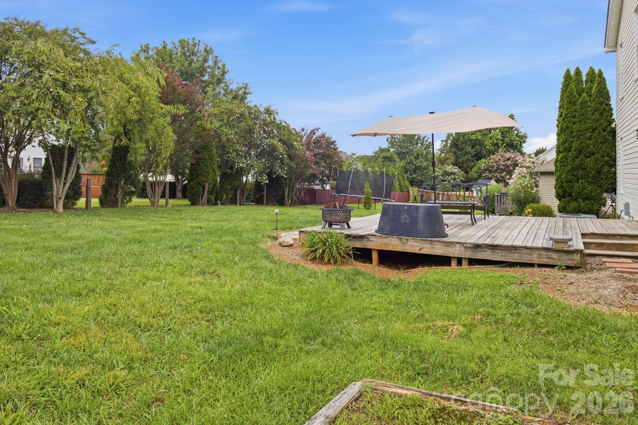 63 Frost Lane Property Photo 7