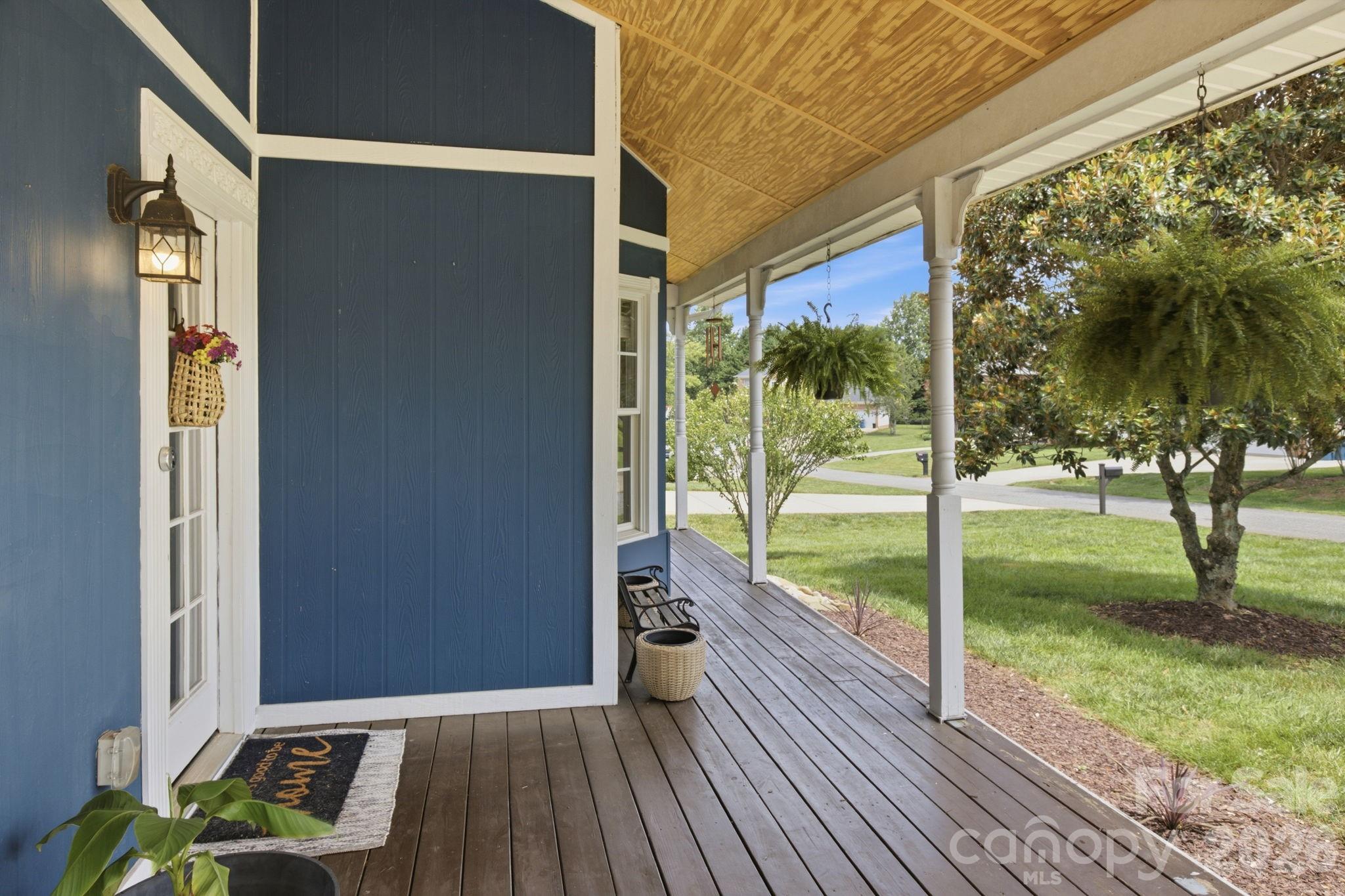 63 Frost Lane Property Photo 13