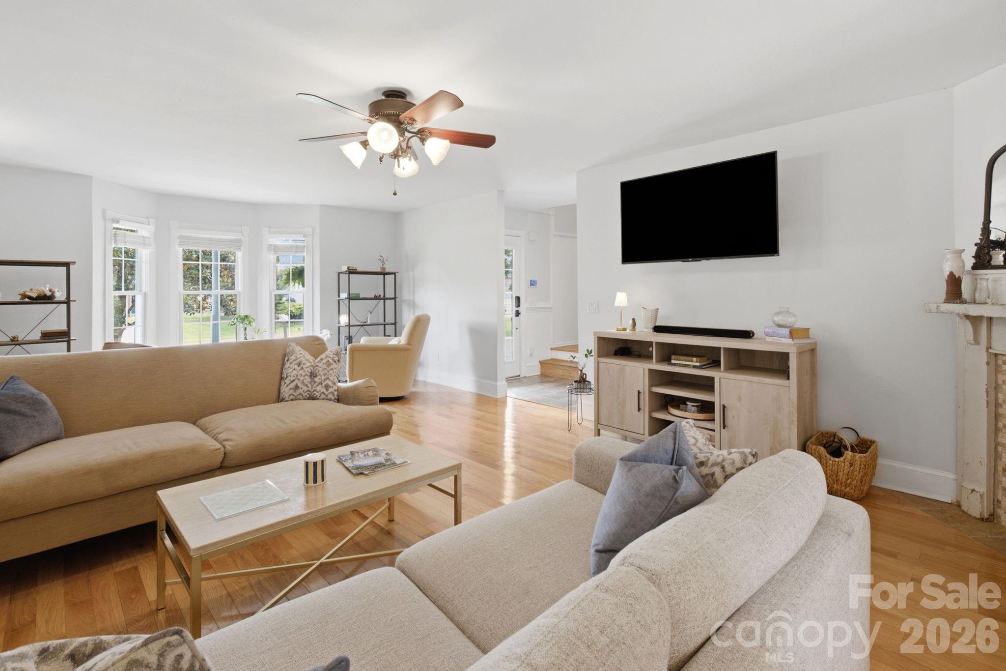 63 Frost Lane Property Photo 19