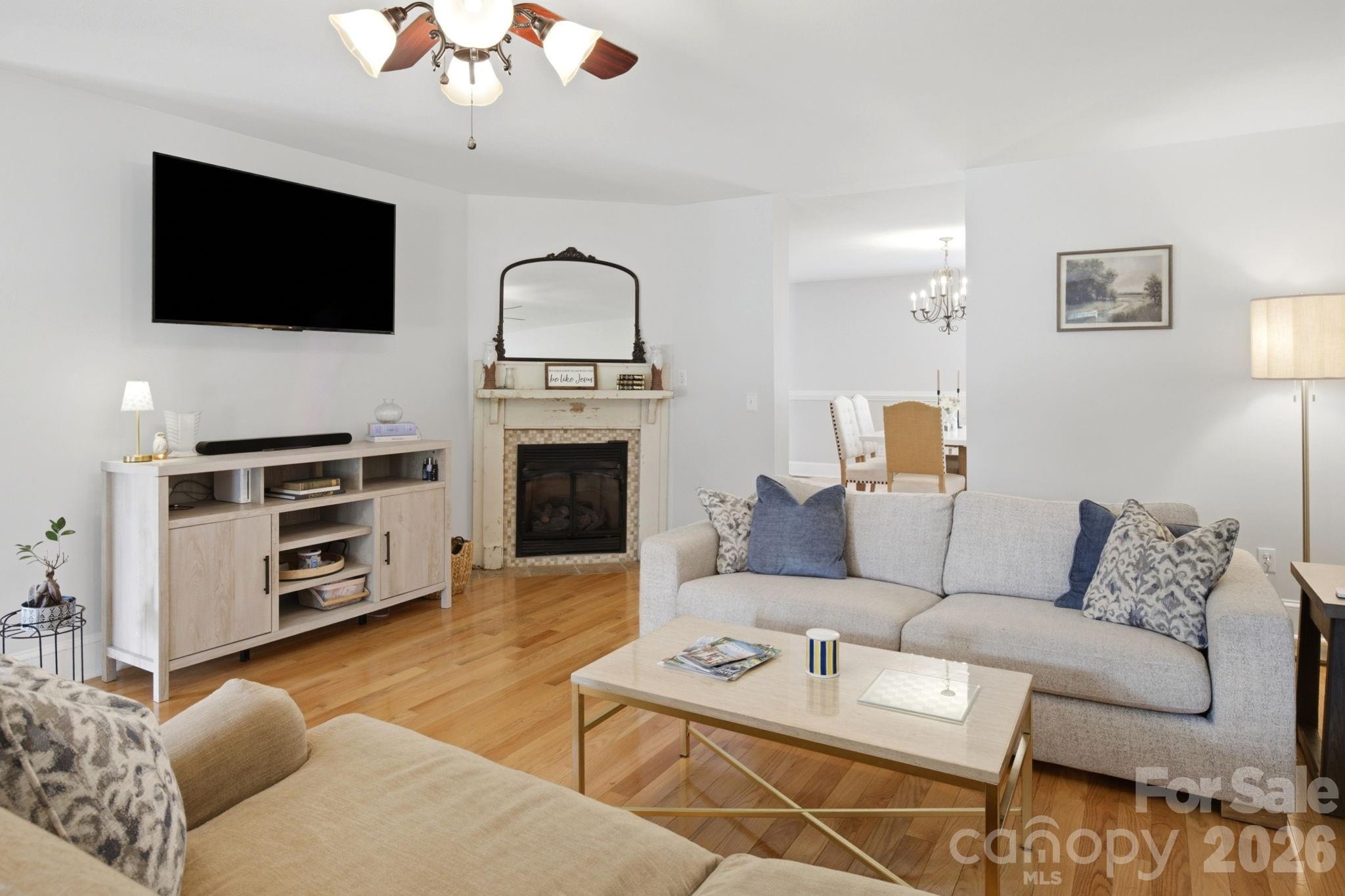 63 Frost Lane Property Photo 21