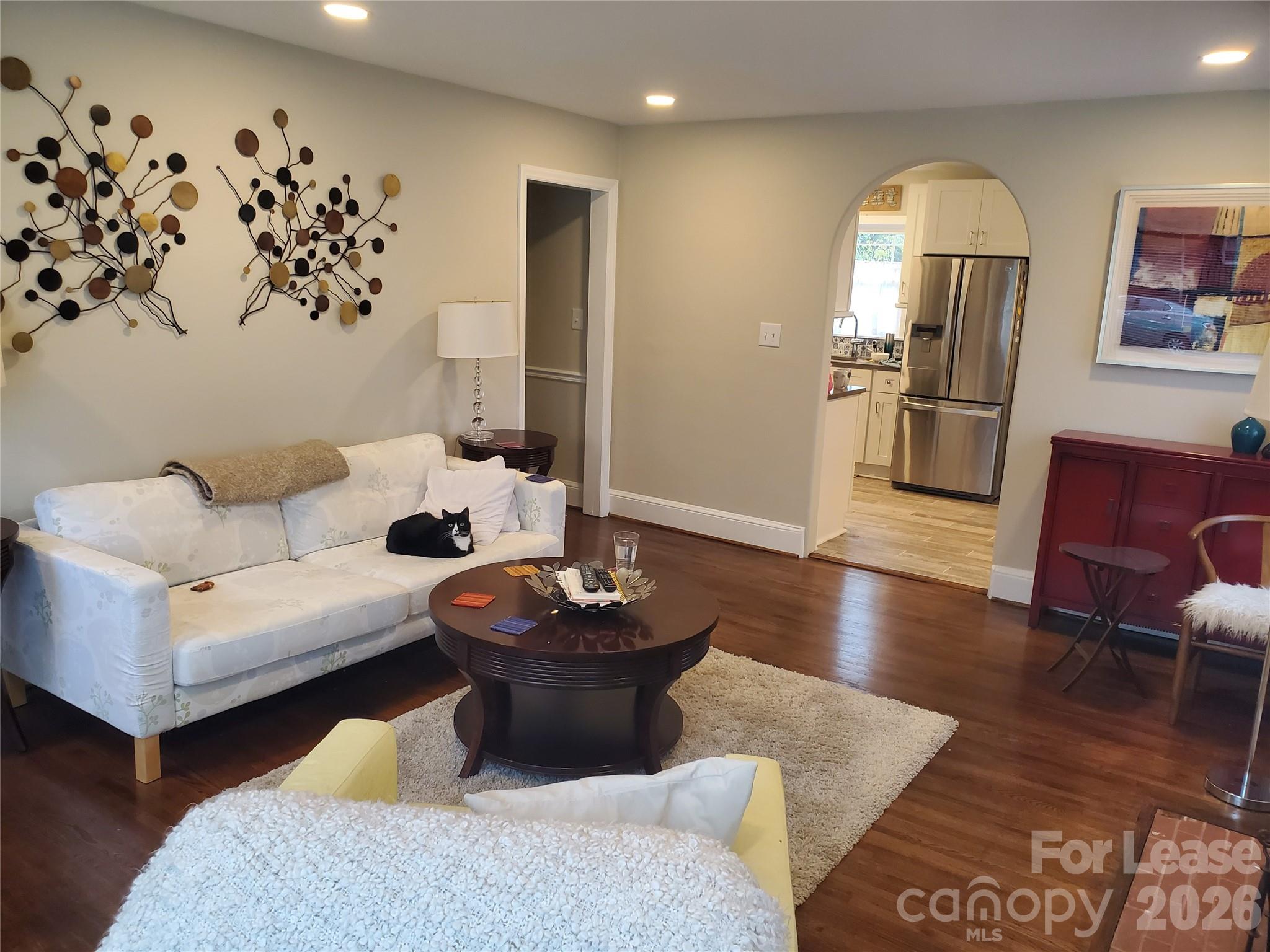 1338 Dresden Drive Property Photo 13