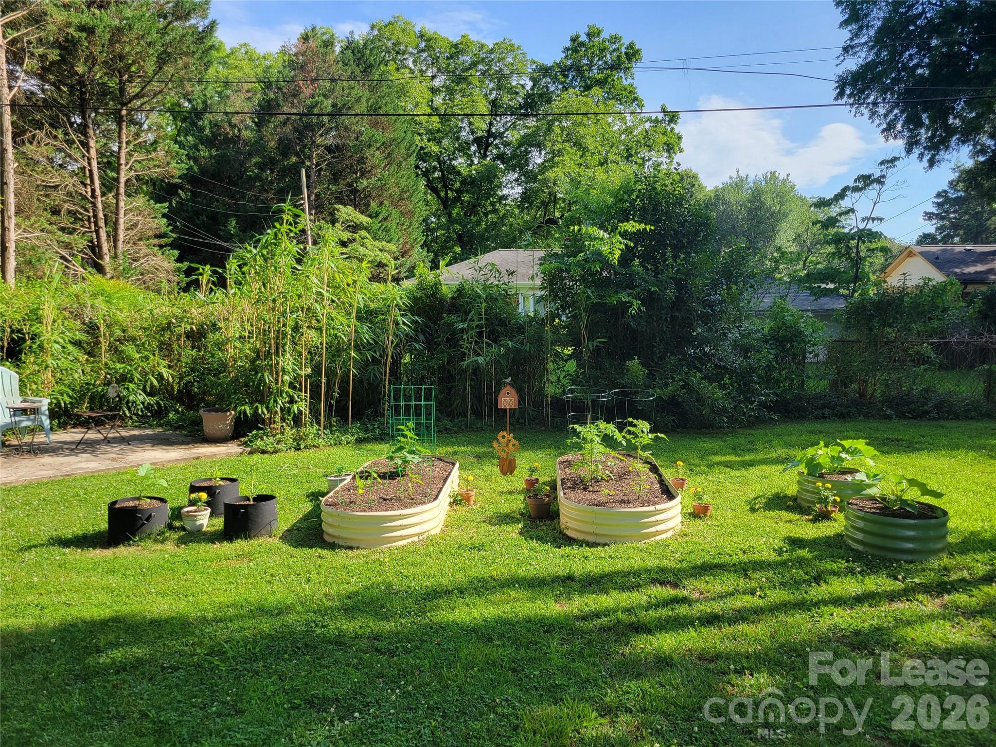 1338 Dresden Drive Property Photo 16