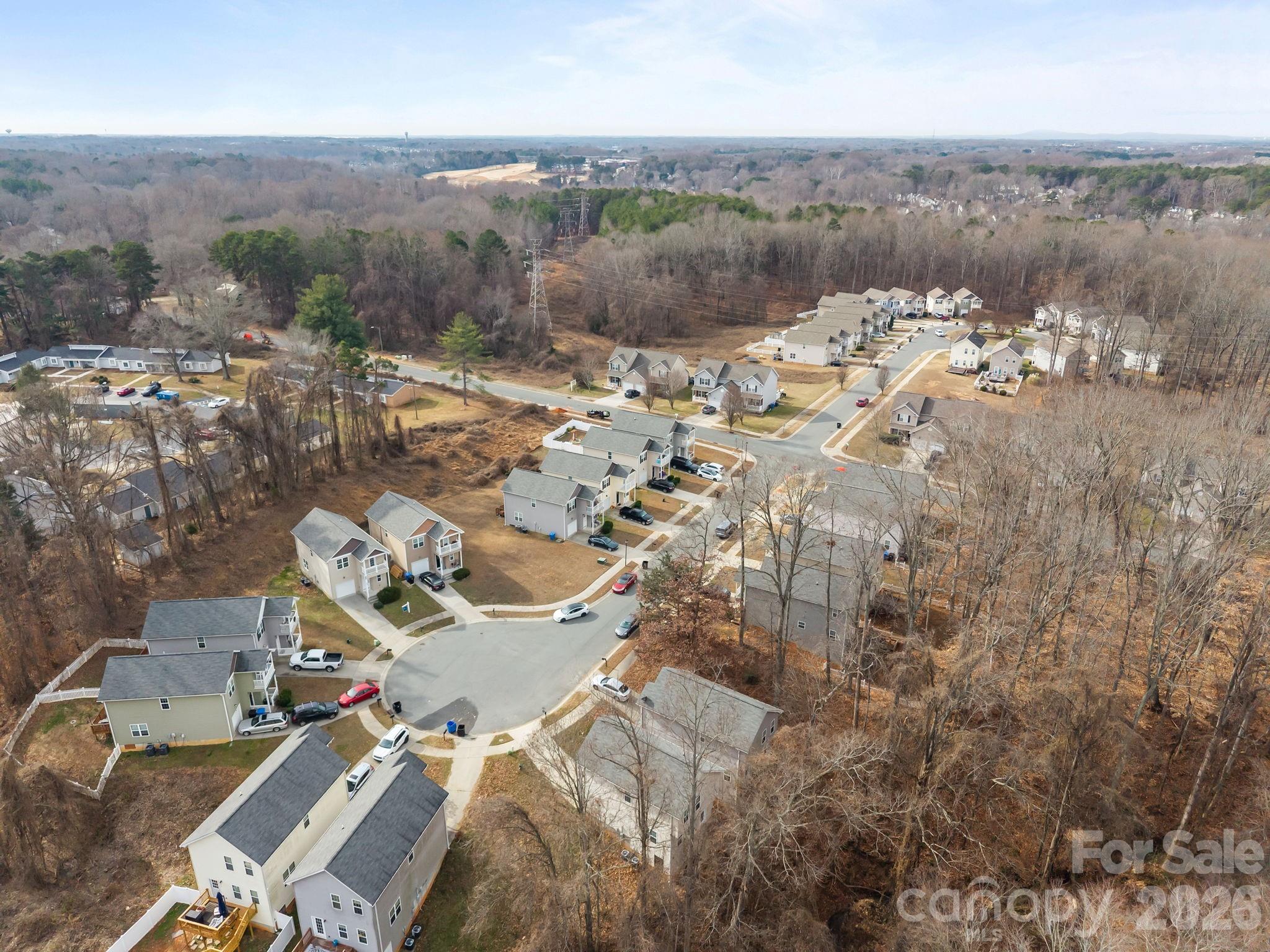 115 Lookout Point Place Property Photo 14