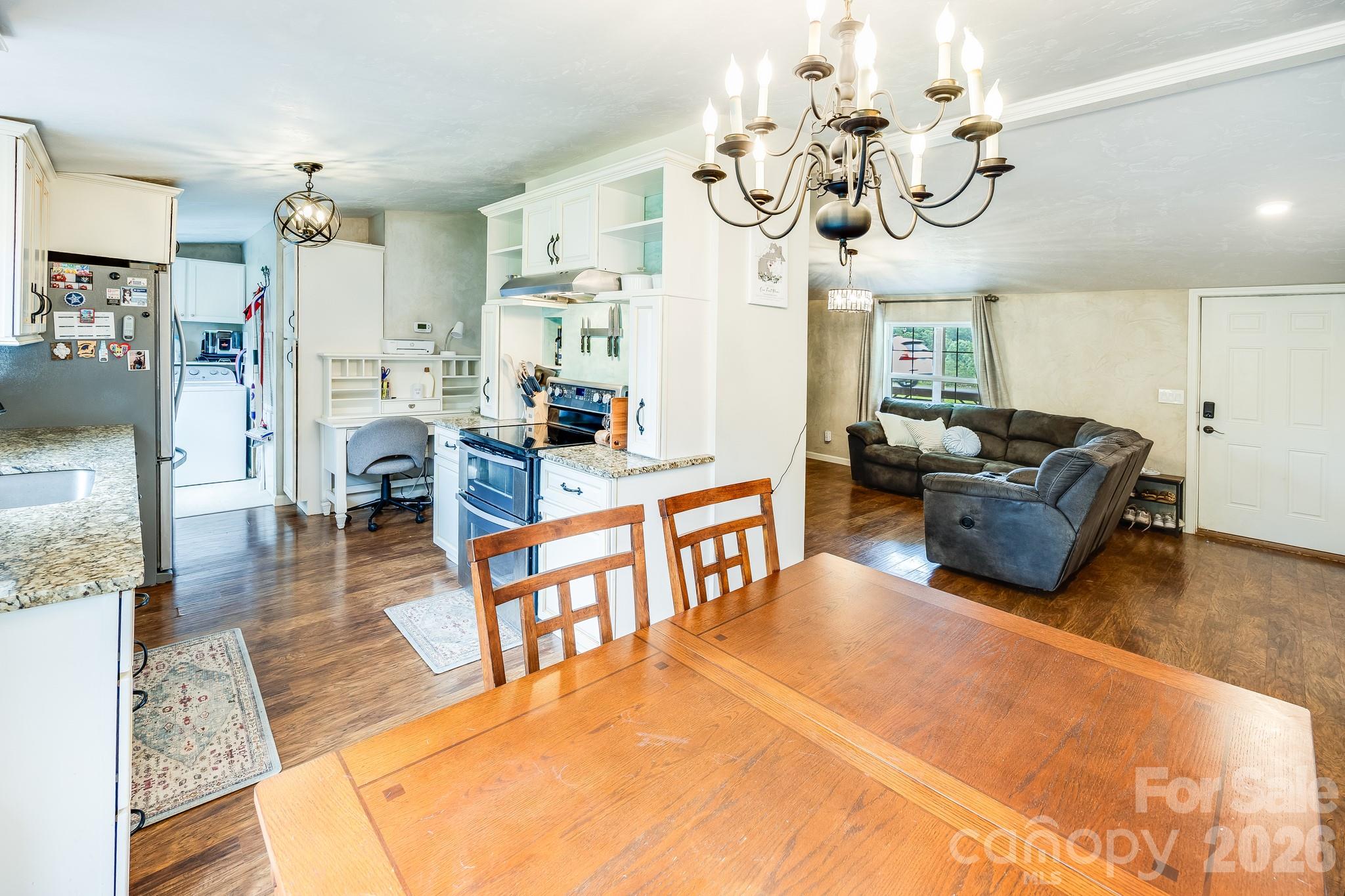 105 Short Meadow Drive Property Photo 10