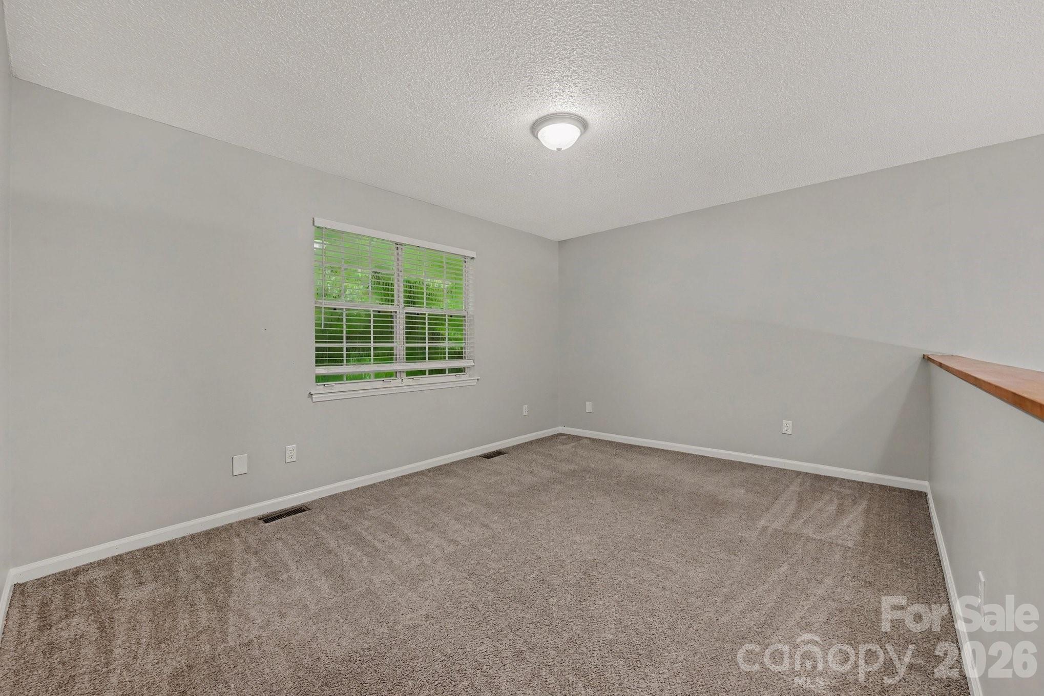 8722 Woodhill Manor Court Property Photo 10