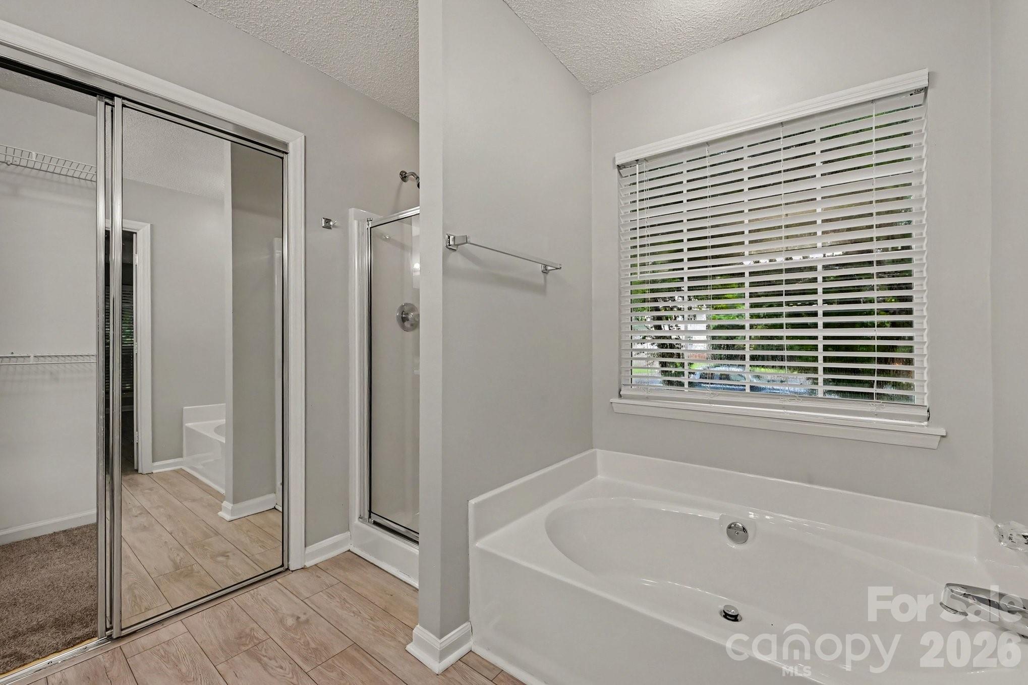 8722 Woodhill Manor Court Property Photo 15