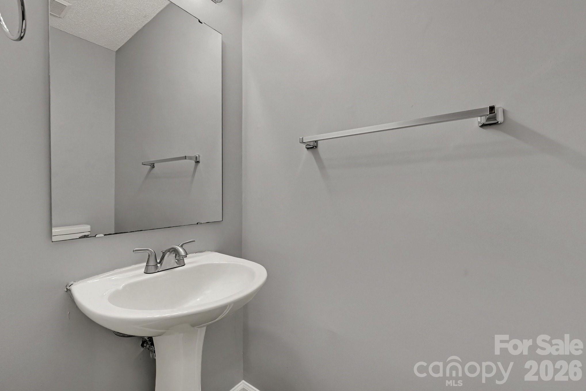 8722 Woodhill Manor Court Property Photo 16