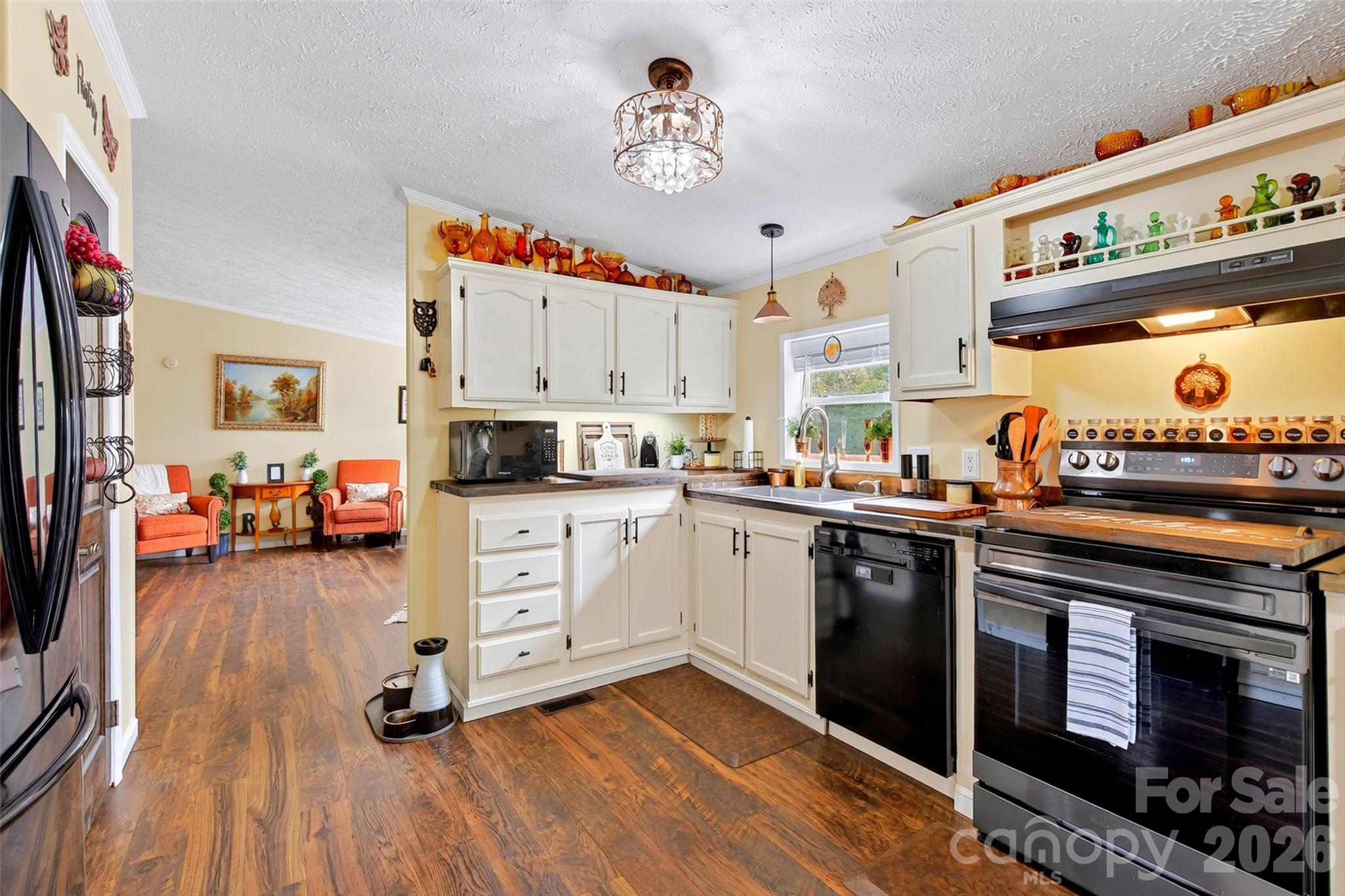 26 Sweet Briar Path Way Property Photo 11
