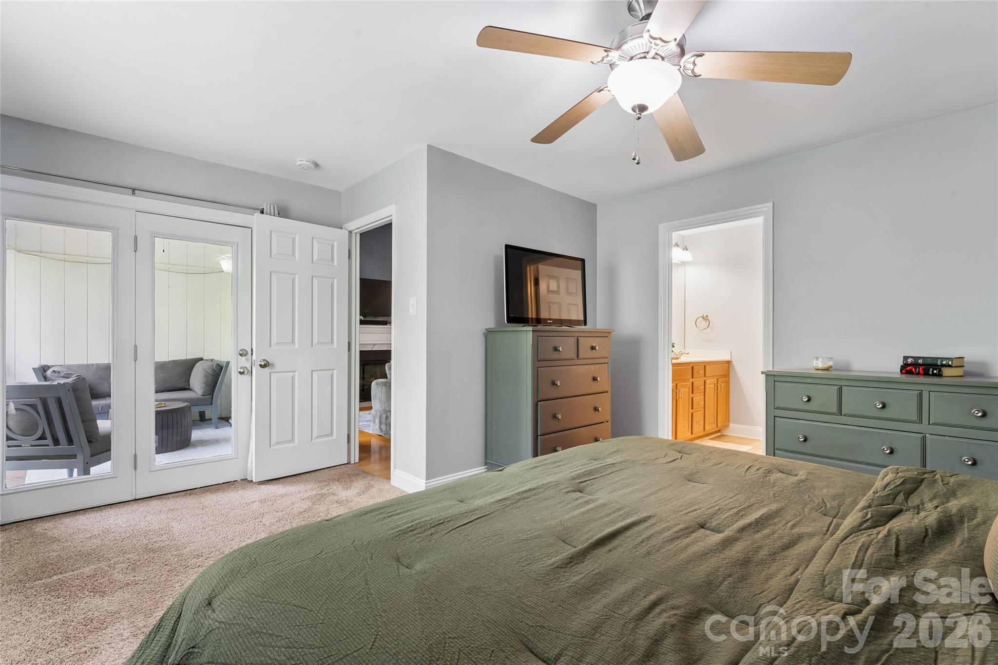 1806 Fairlawn Court Property Photo 19