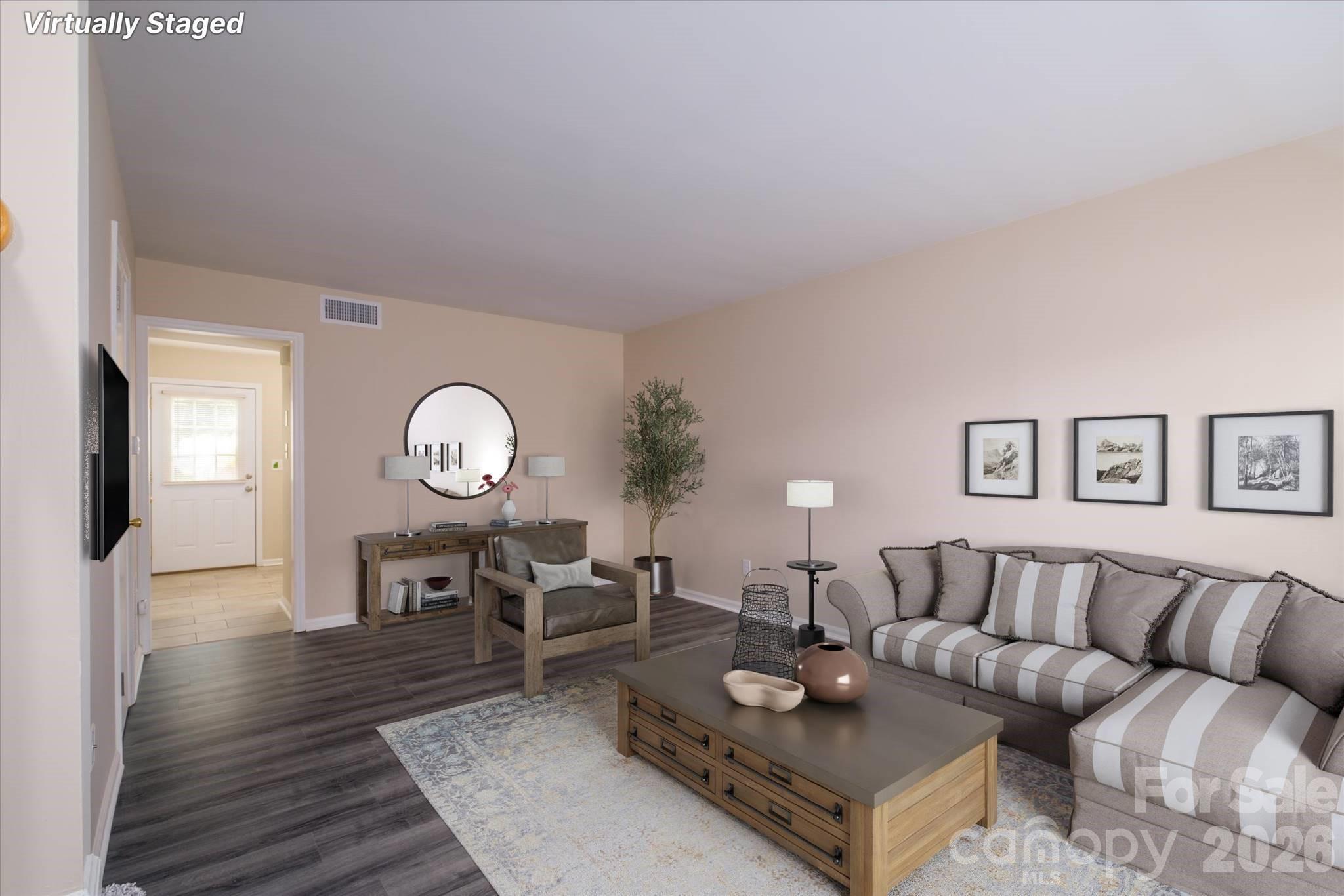 6810 Farmingdale Drive D Property Photo 8