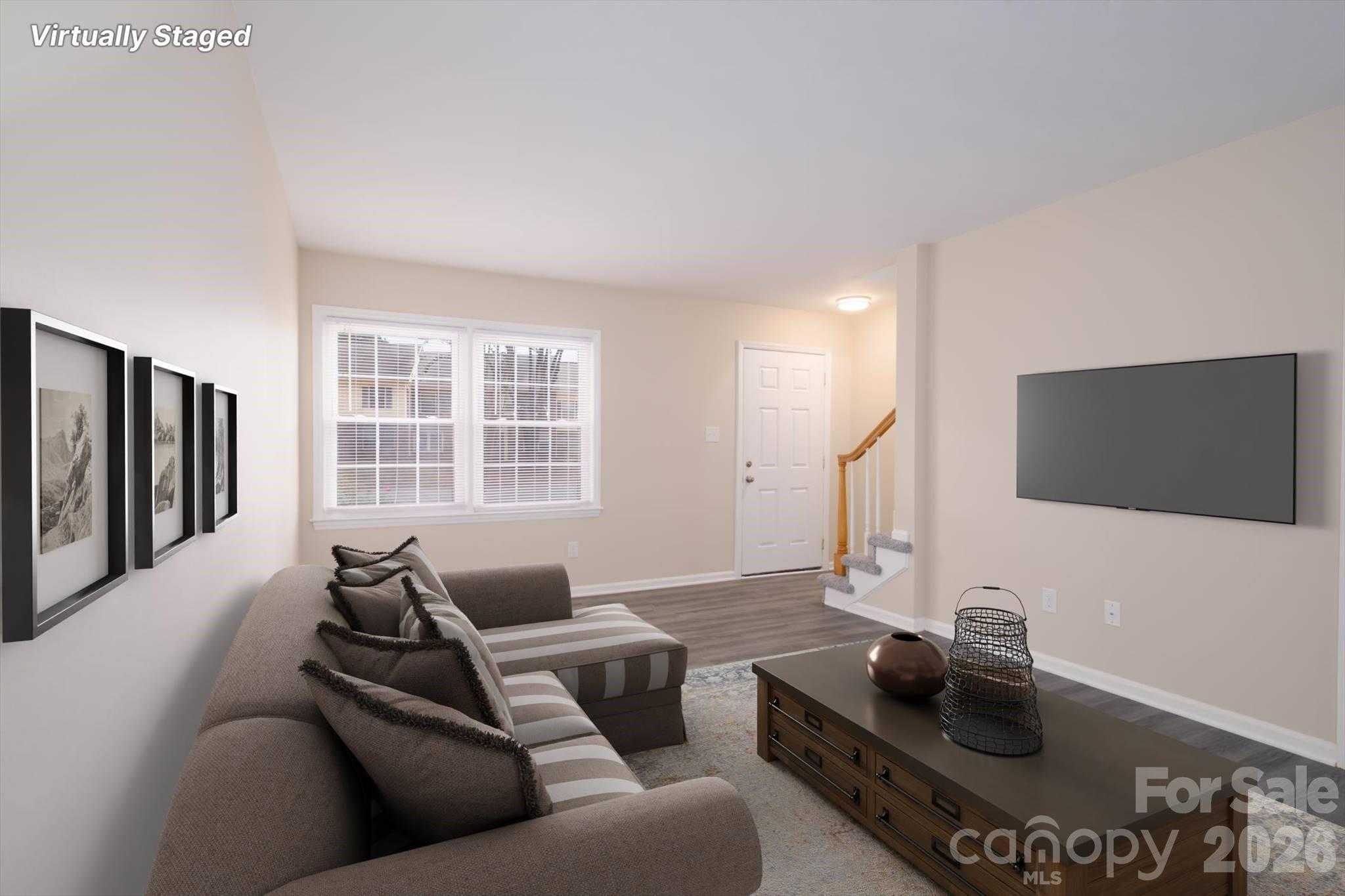 6810 Farmingdale Drive D Property Photo 9