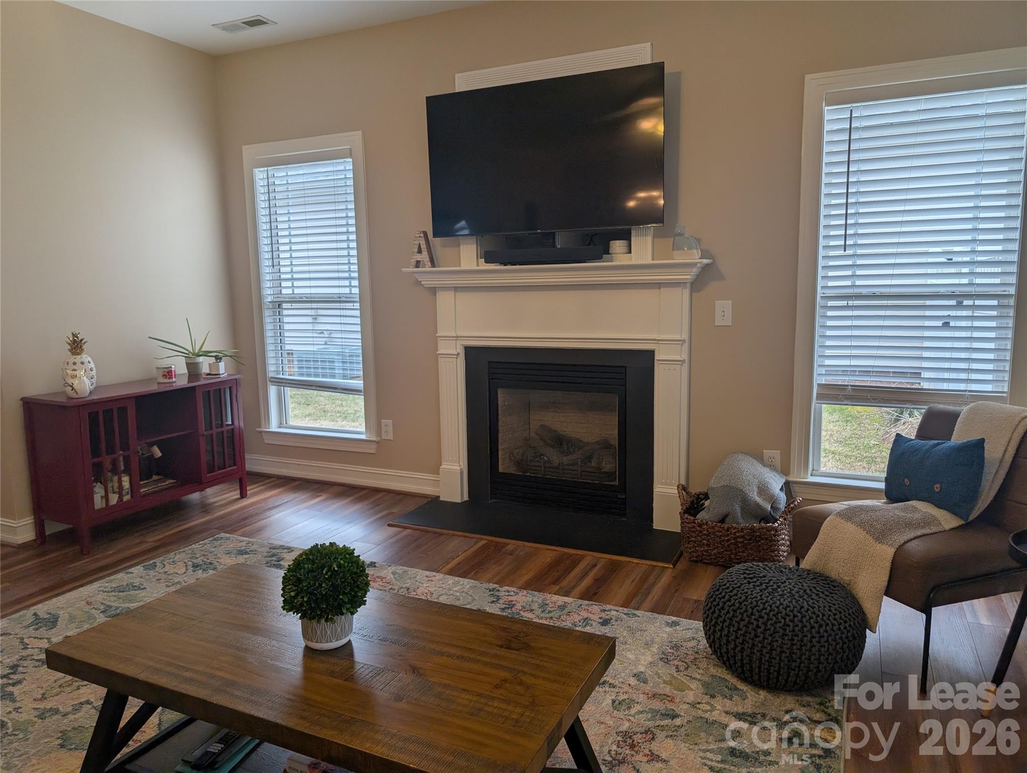 20207 Colony Point Lane Property Photo 4