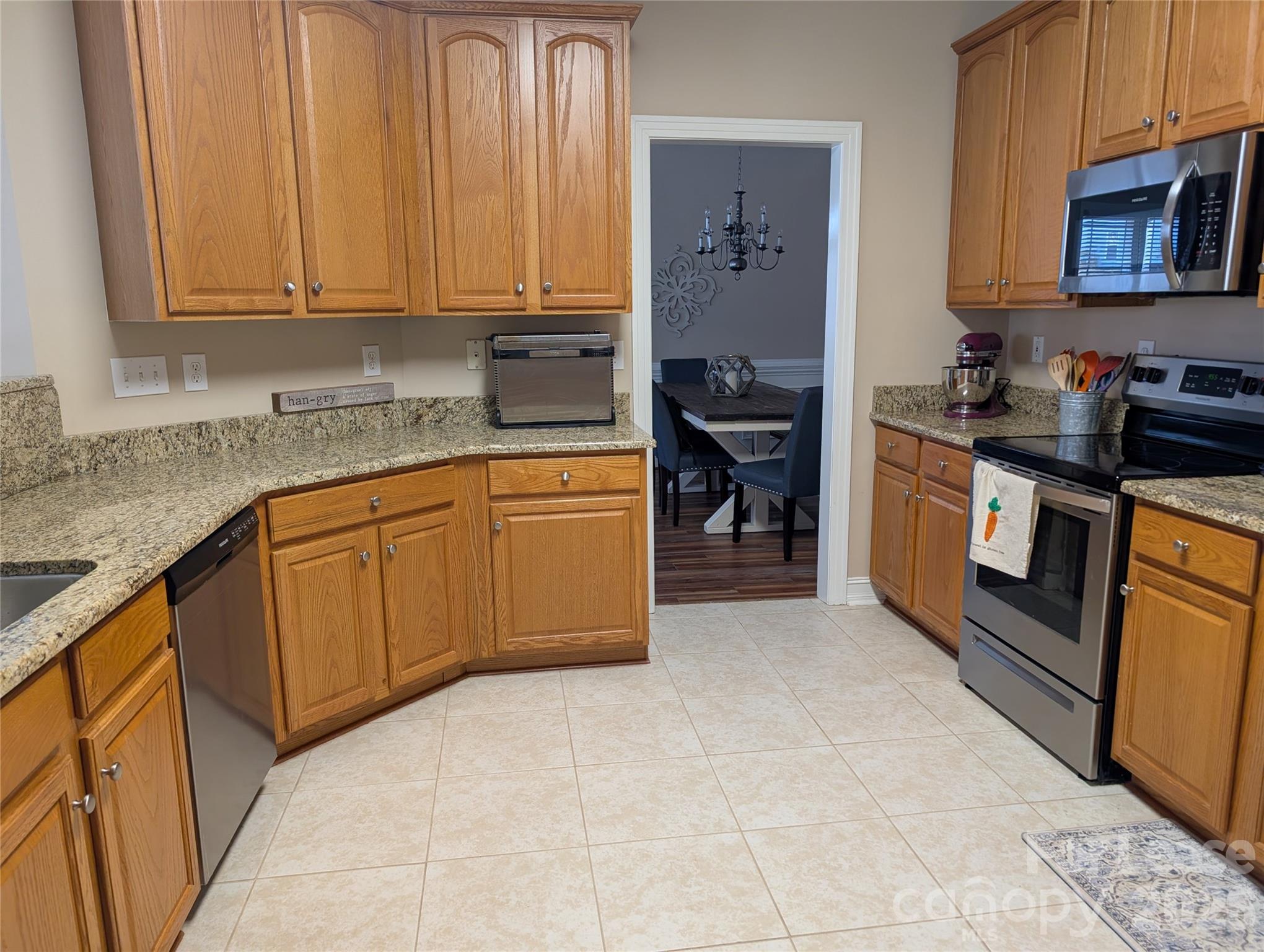 20207 Colony Point Lane Property Photo 12