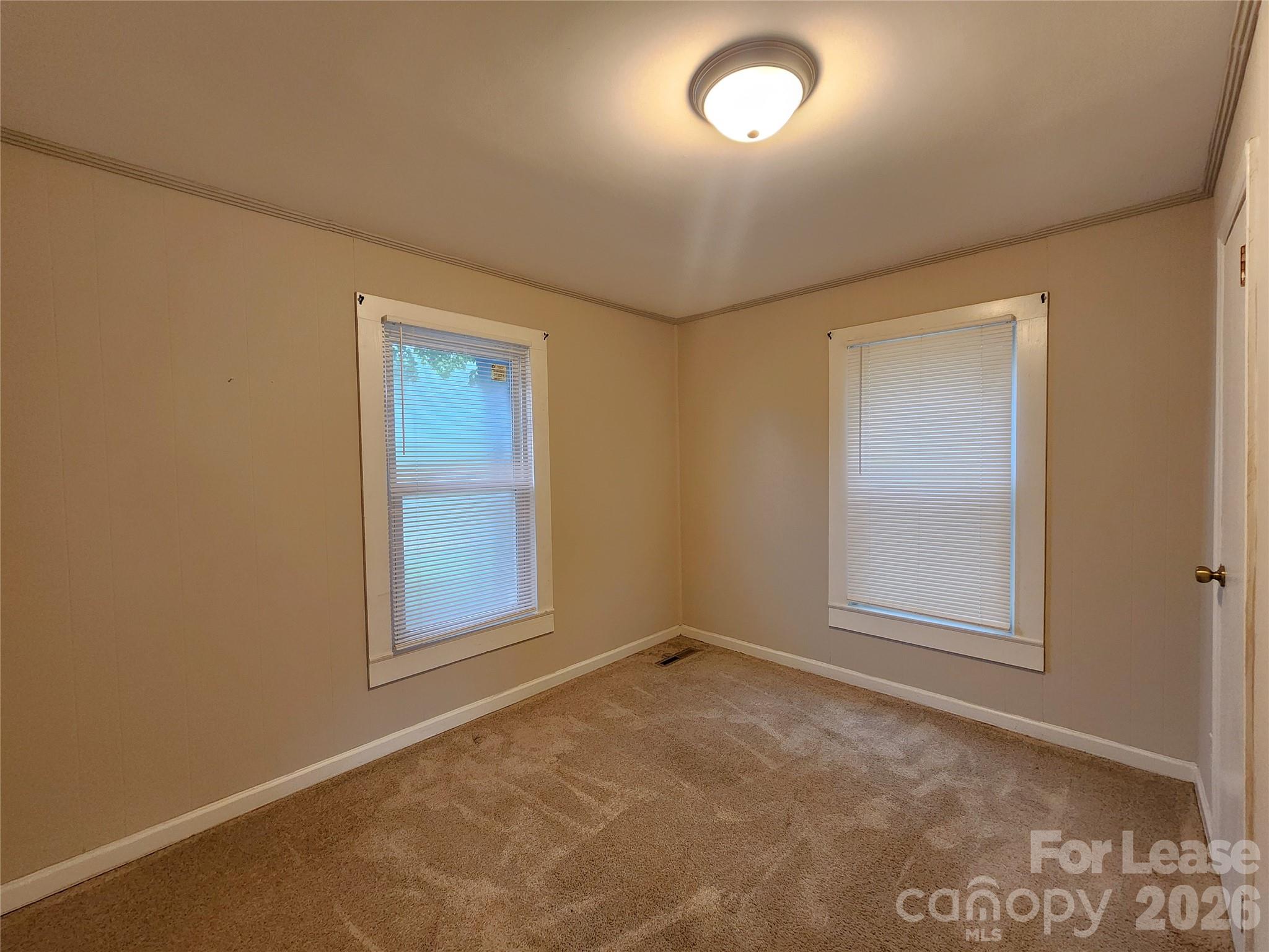 507 S Vance Street Property Photo 10