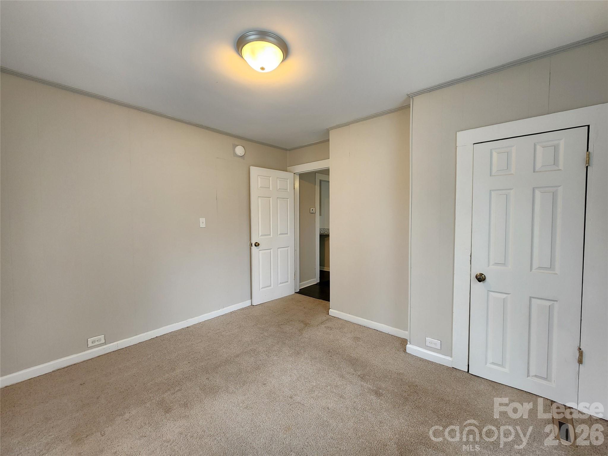 507 S Vance Street Property Photo 14