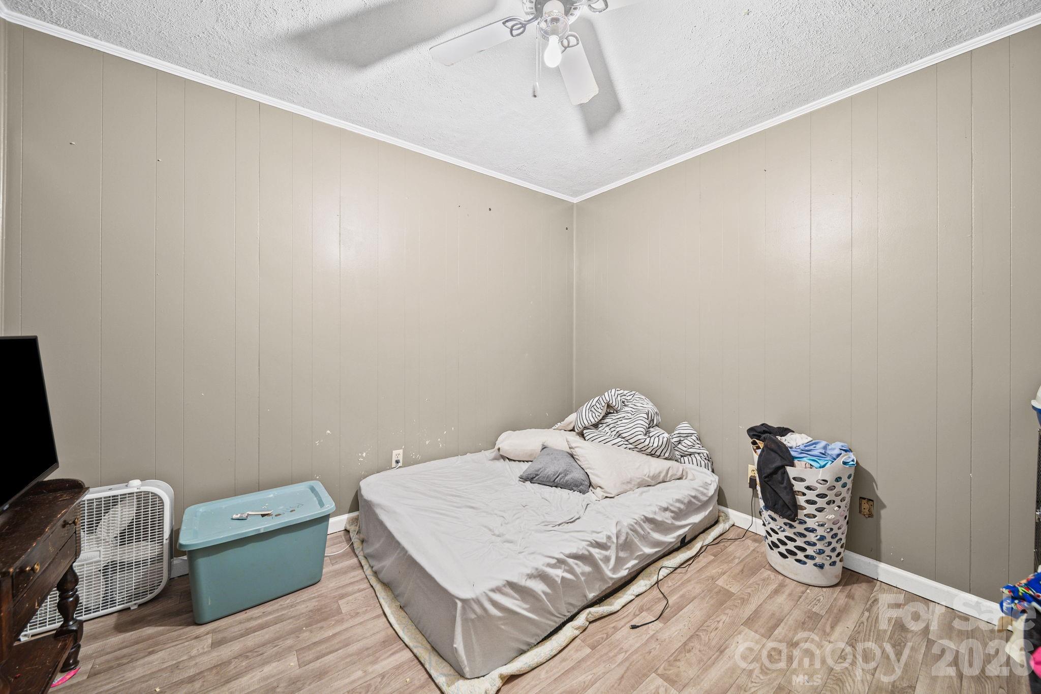 6643 Wards Gap Road Property Photo 14