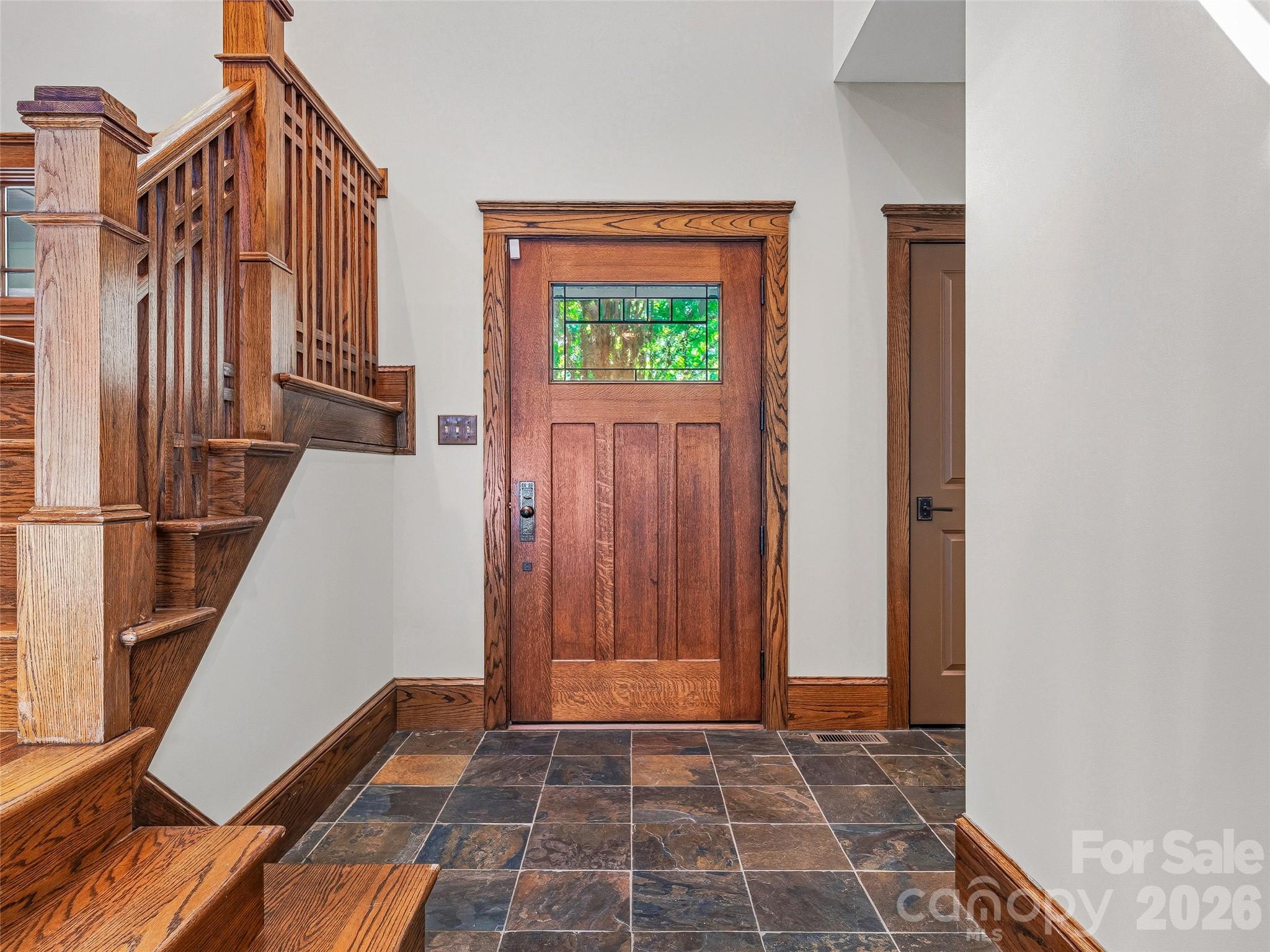 1606 Olmsted Drive Property Photo 3