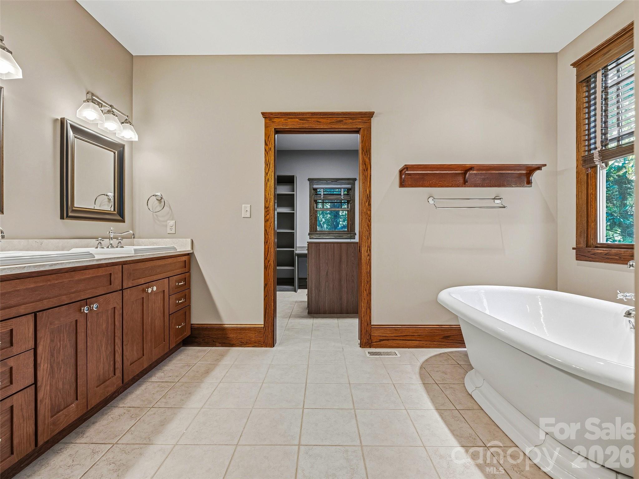 1606 Olmsted Drive Property Photo 21