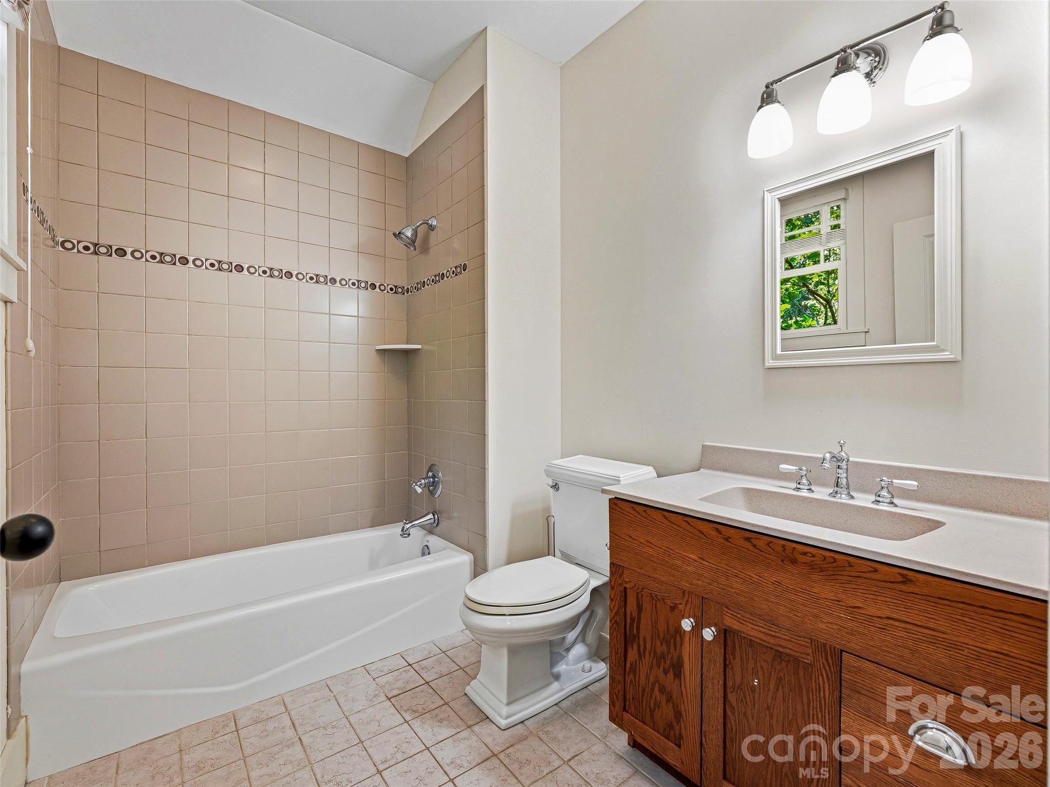 1606 Olmsted Drive Property Photo 27