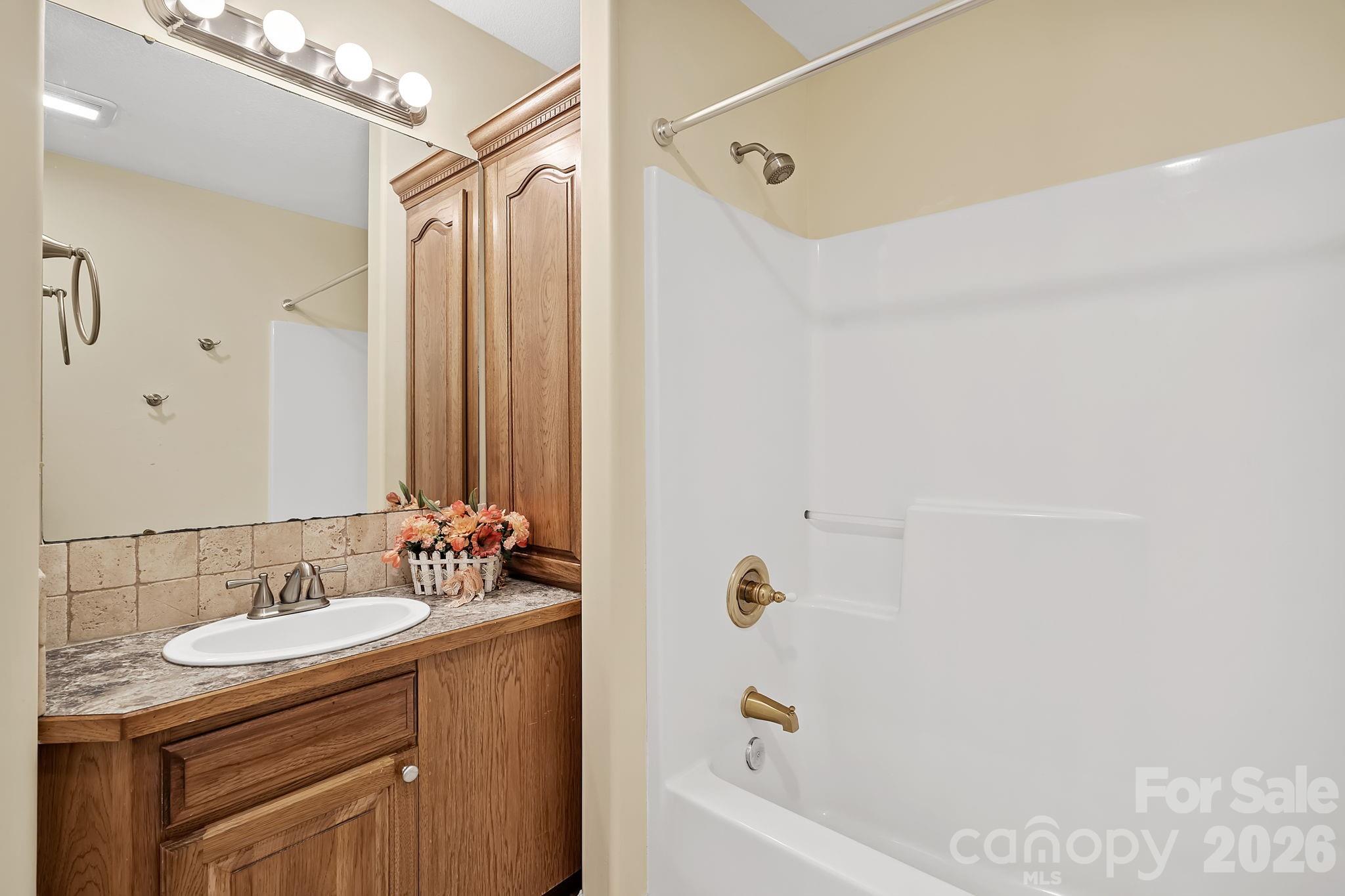 36 Ivy Cove Road Property Photo 24
