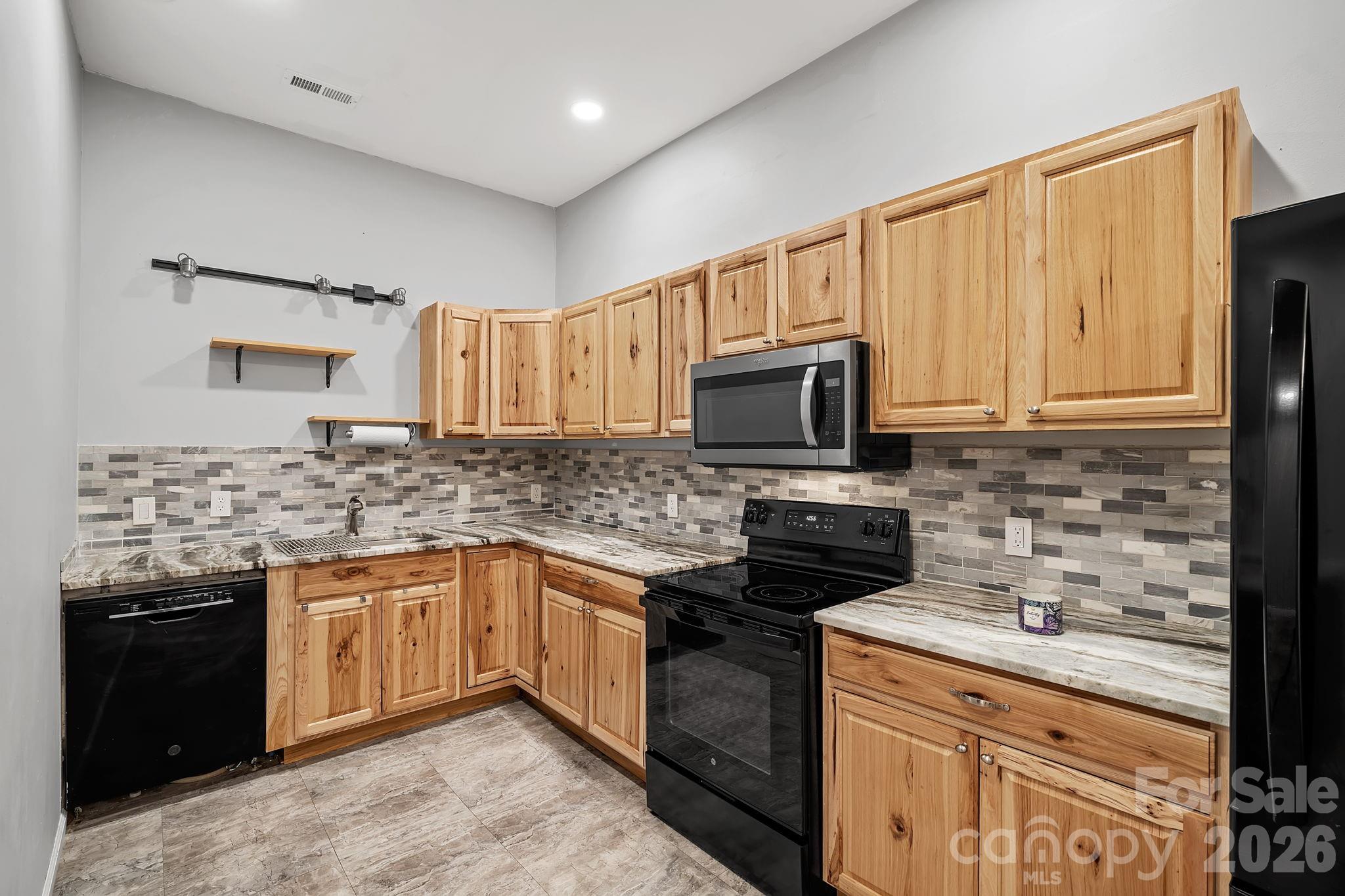 36 Ivy Cove Road Property Photo 28